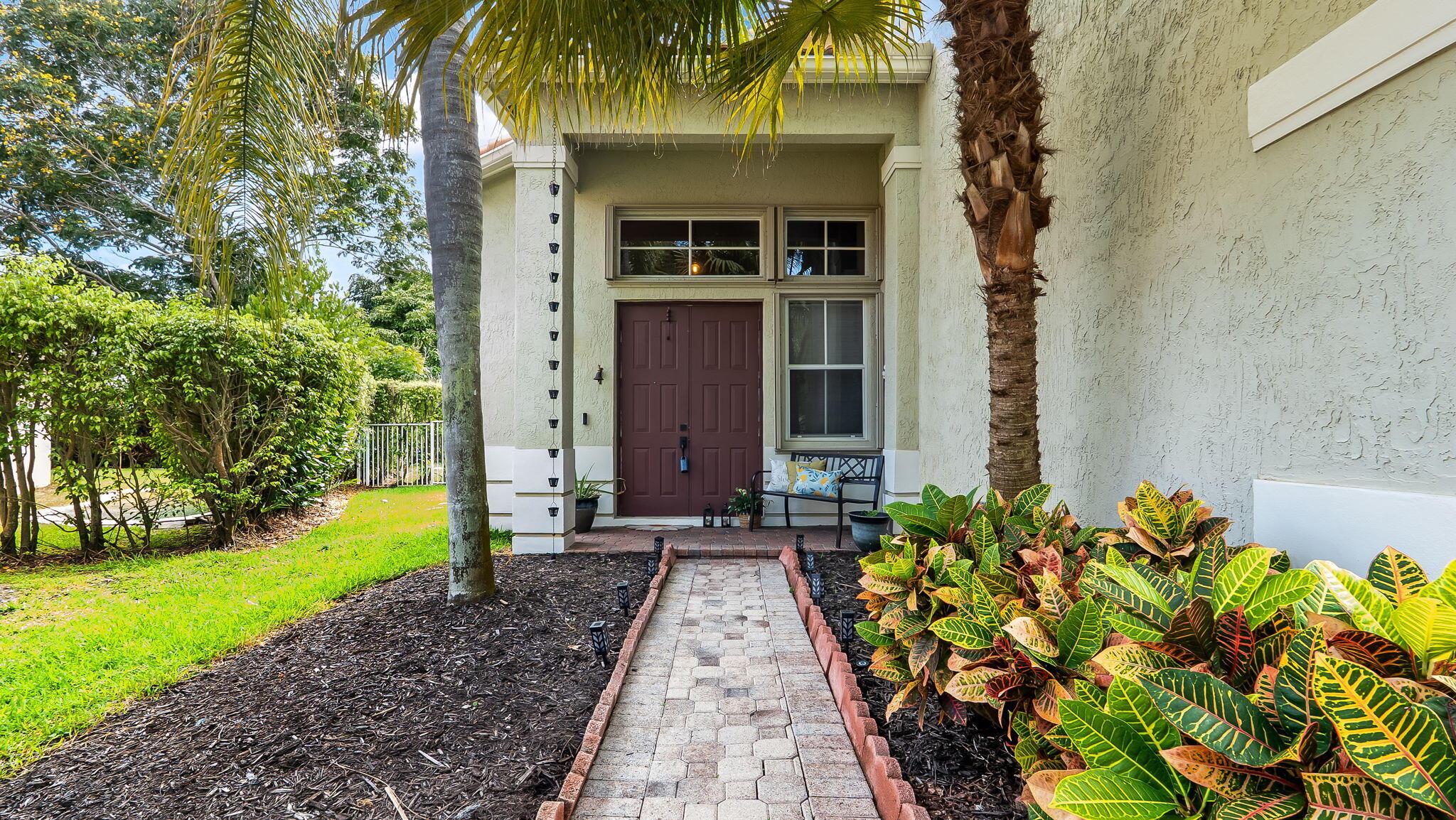 4411 Stone Ridge Way Property Photo 5