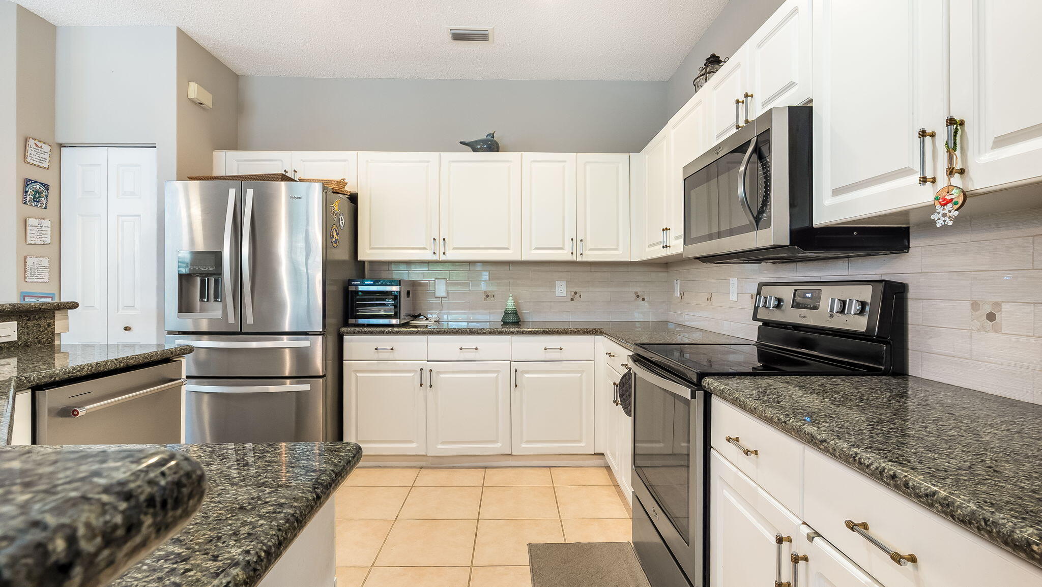 4411 Stone Ridge Way Property Photo 19