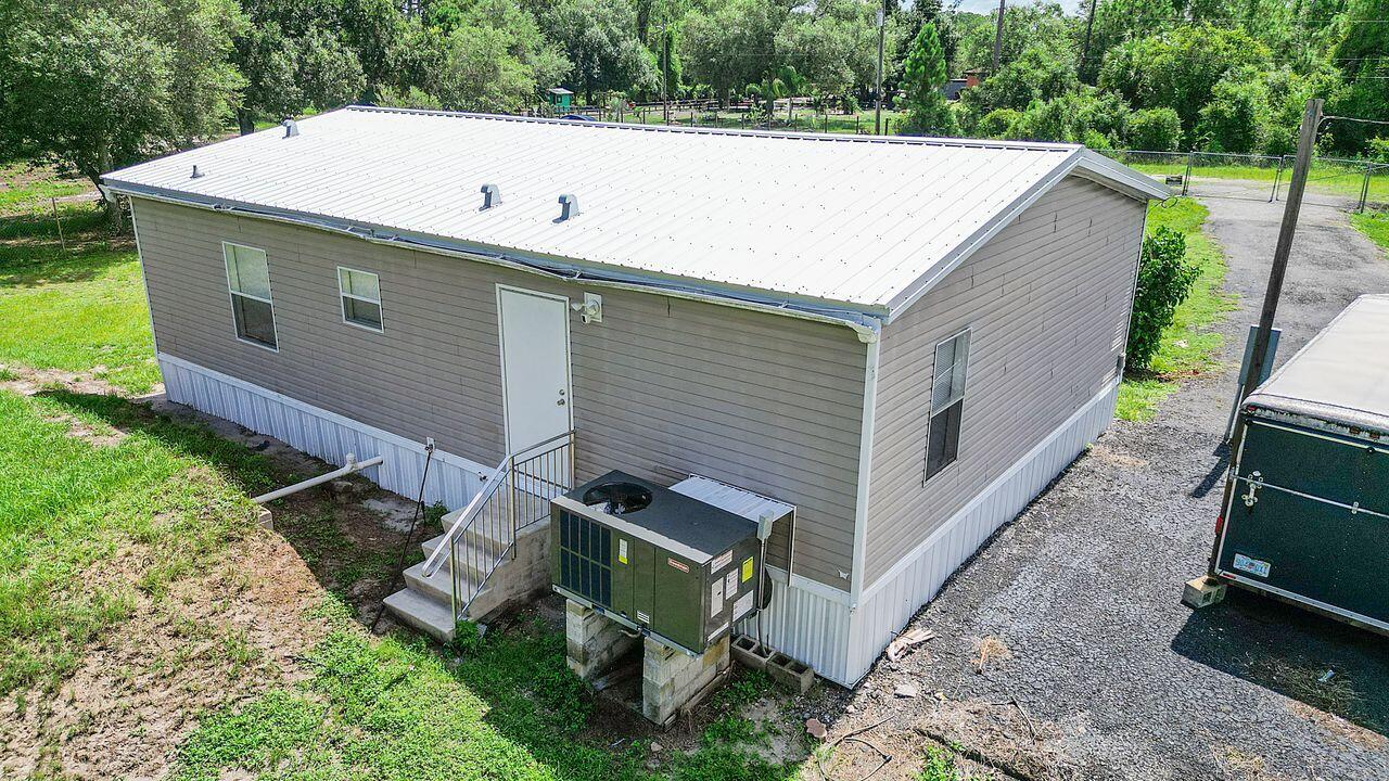 220 N Sendero Street Property Photo 45