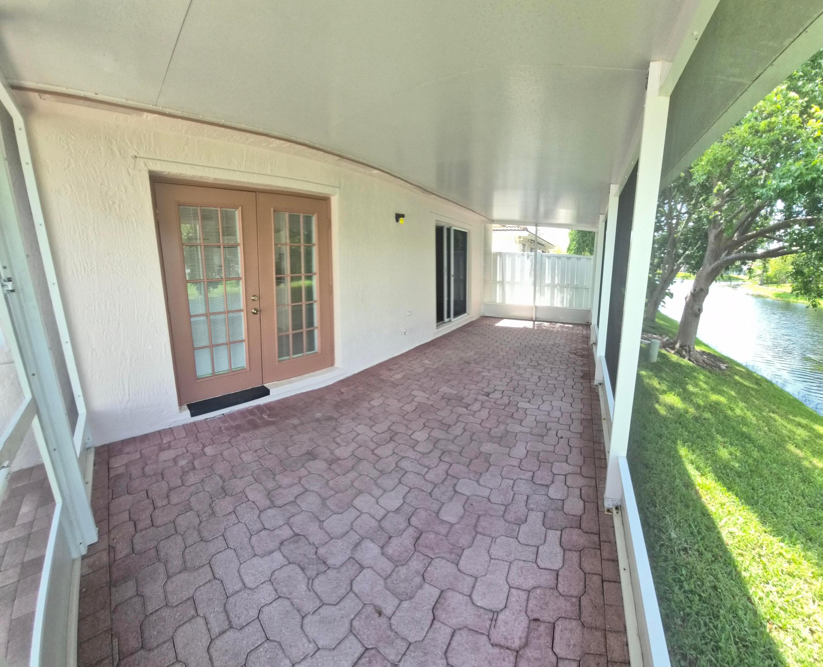 7306 Nw 1st Manor Nw Property Photo 6