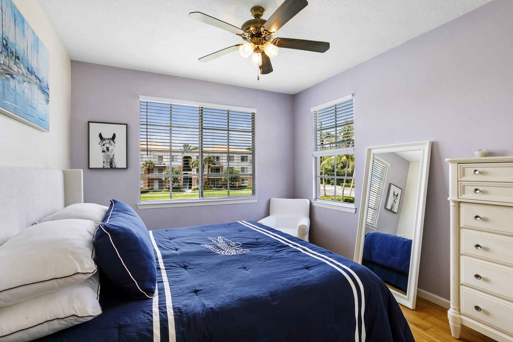 10208 Myrtlewood Circle W Property Photo 9