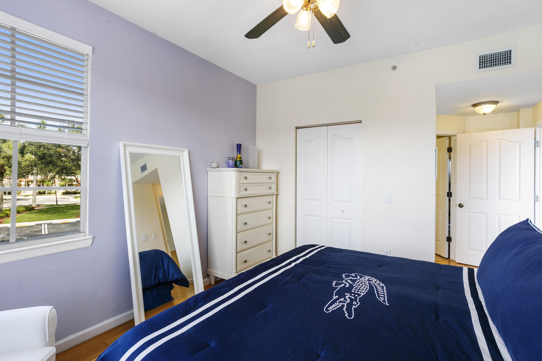 10208 Myrtlewood Circle W Property Photo 10