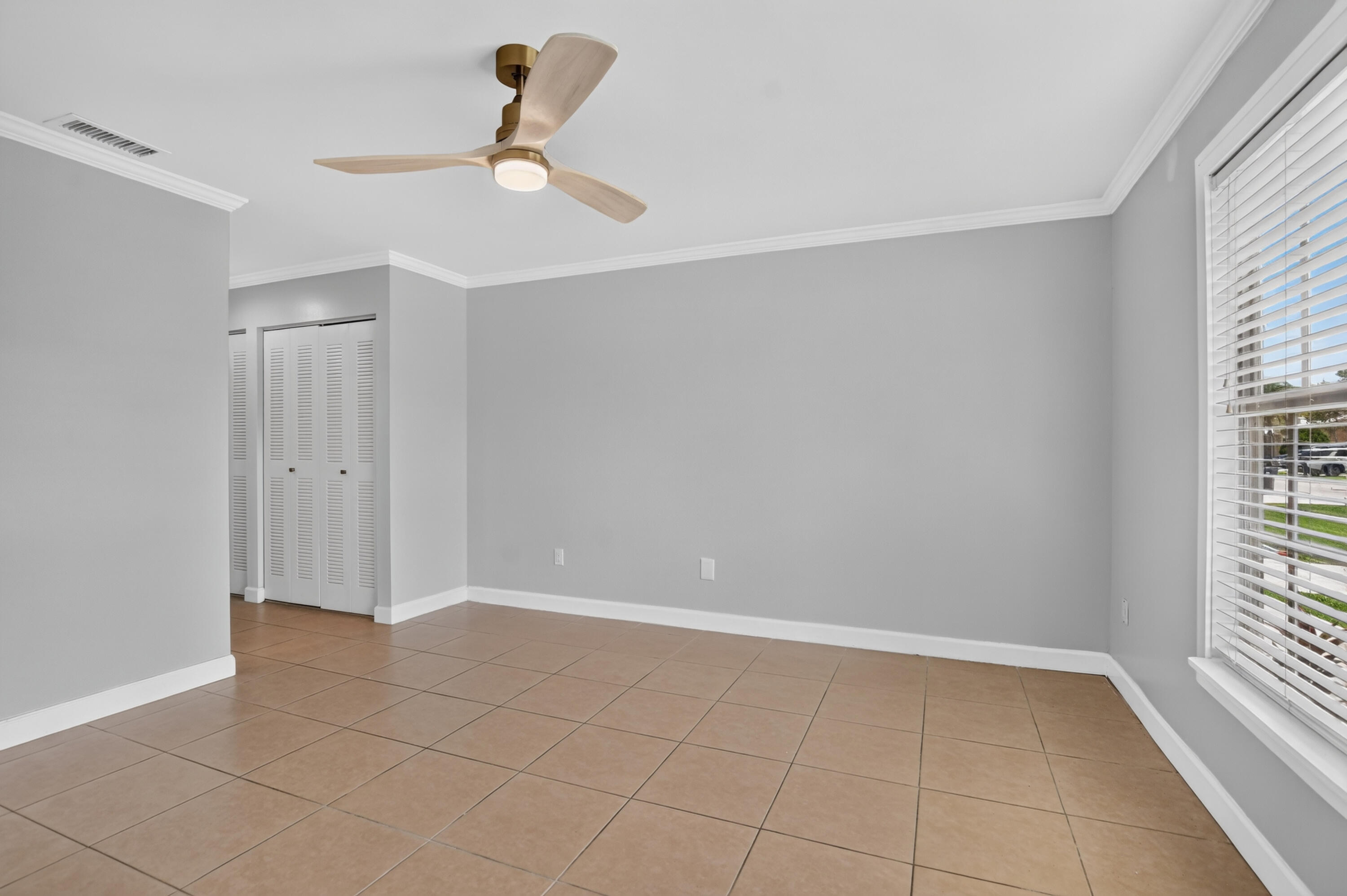 23172 Bentley Place Property Photo 13