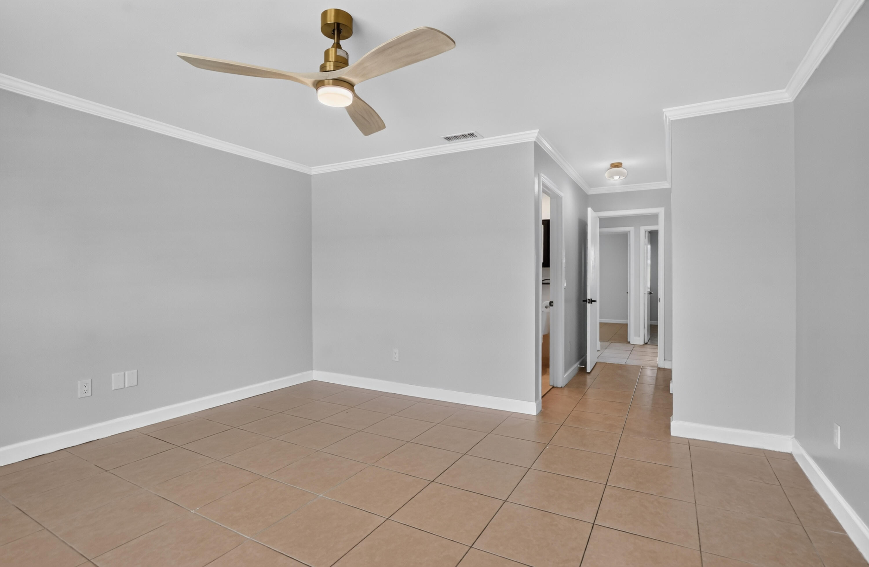 23172 Bentley Place Property Photo 16