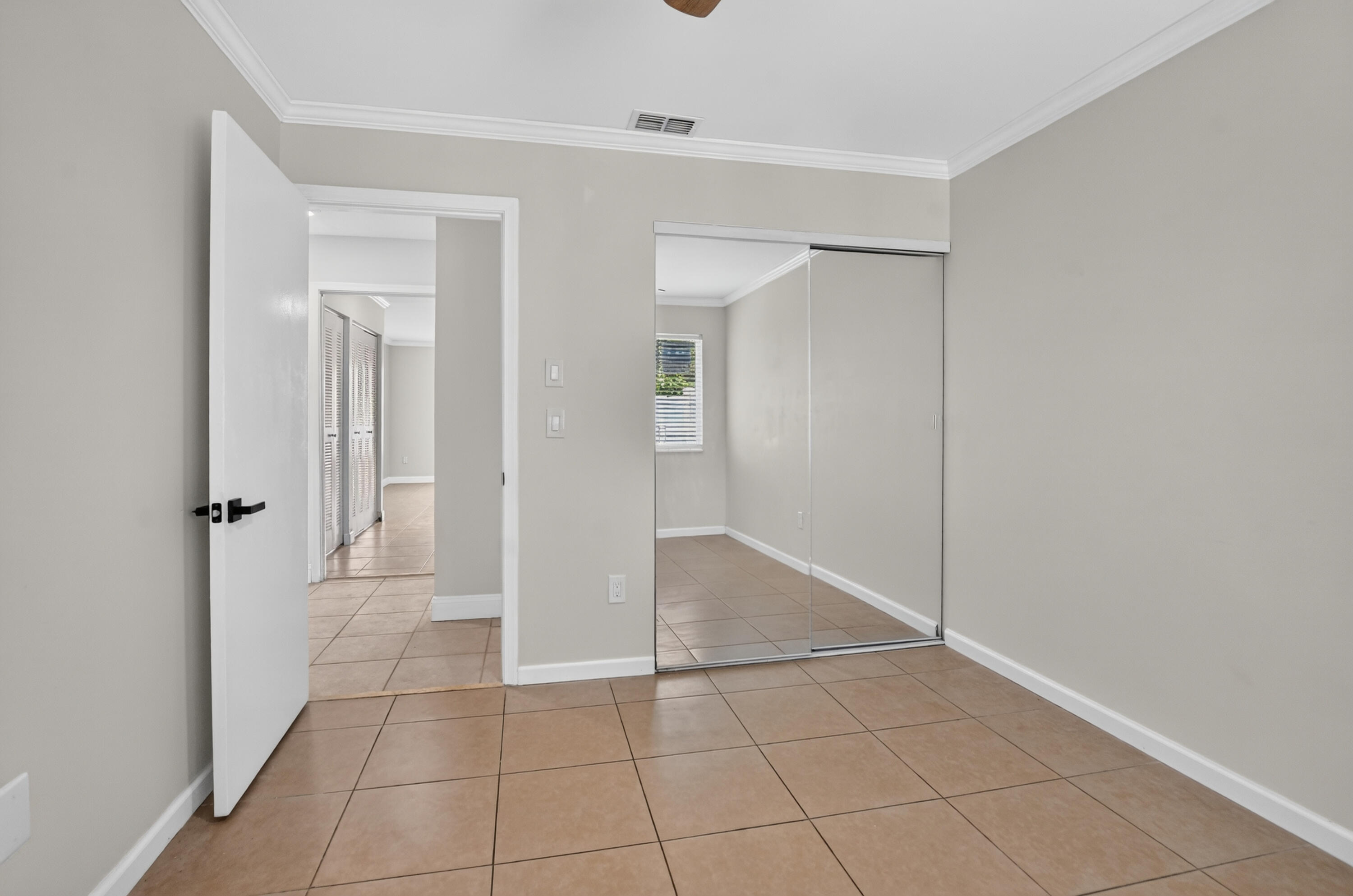 23172 Bentley Place Property Photo 18
