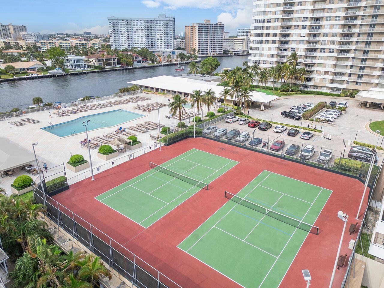1985 S Ocean Drive 17d Property Photo 27