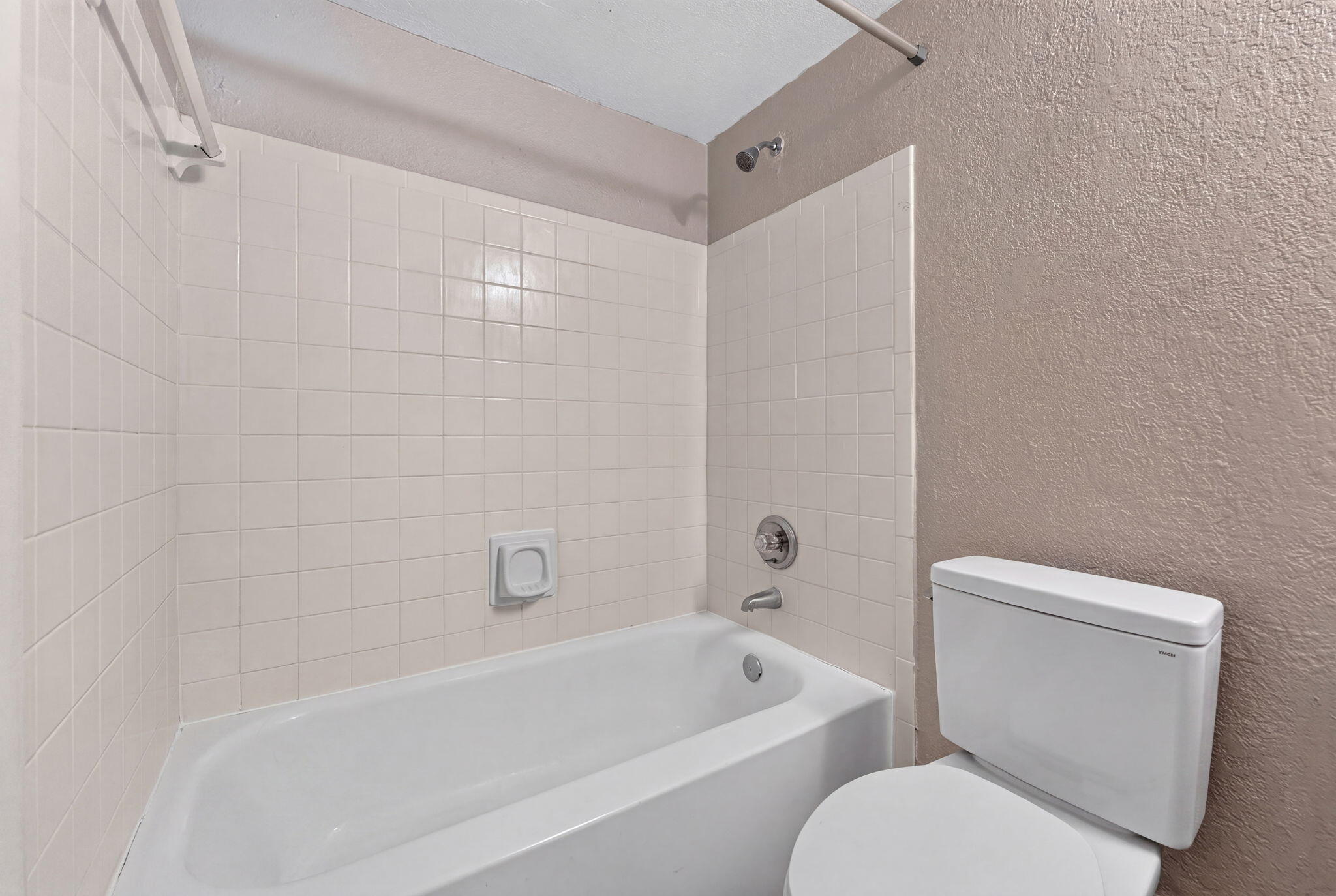 251 Nw 76th Avenue 105 Property Photo 17
