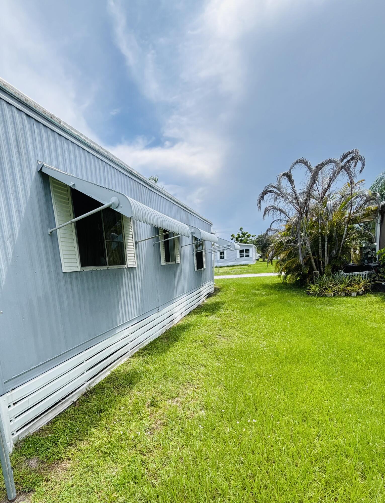 7 Valparaiso Property Photo 2