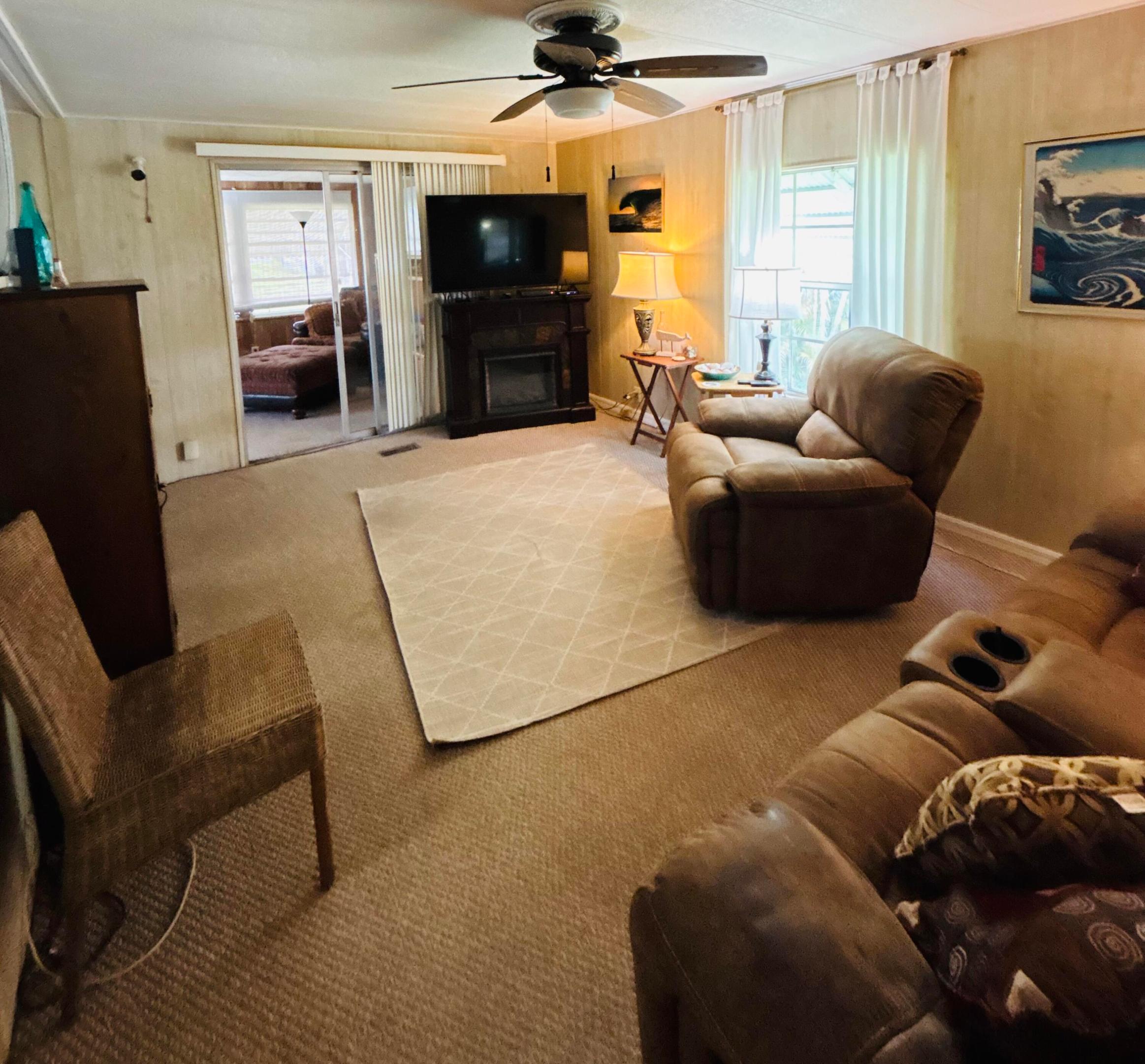 7 Valparaiso Property Photo 11
