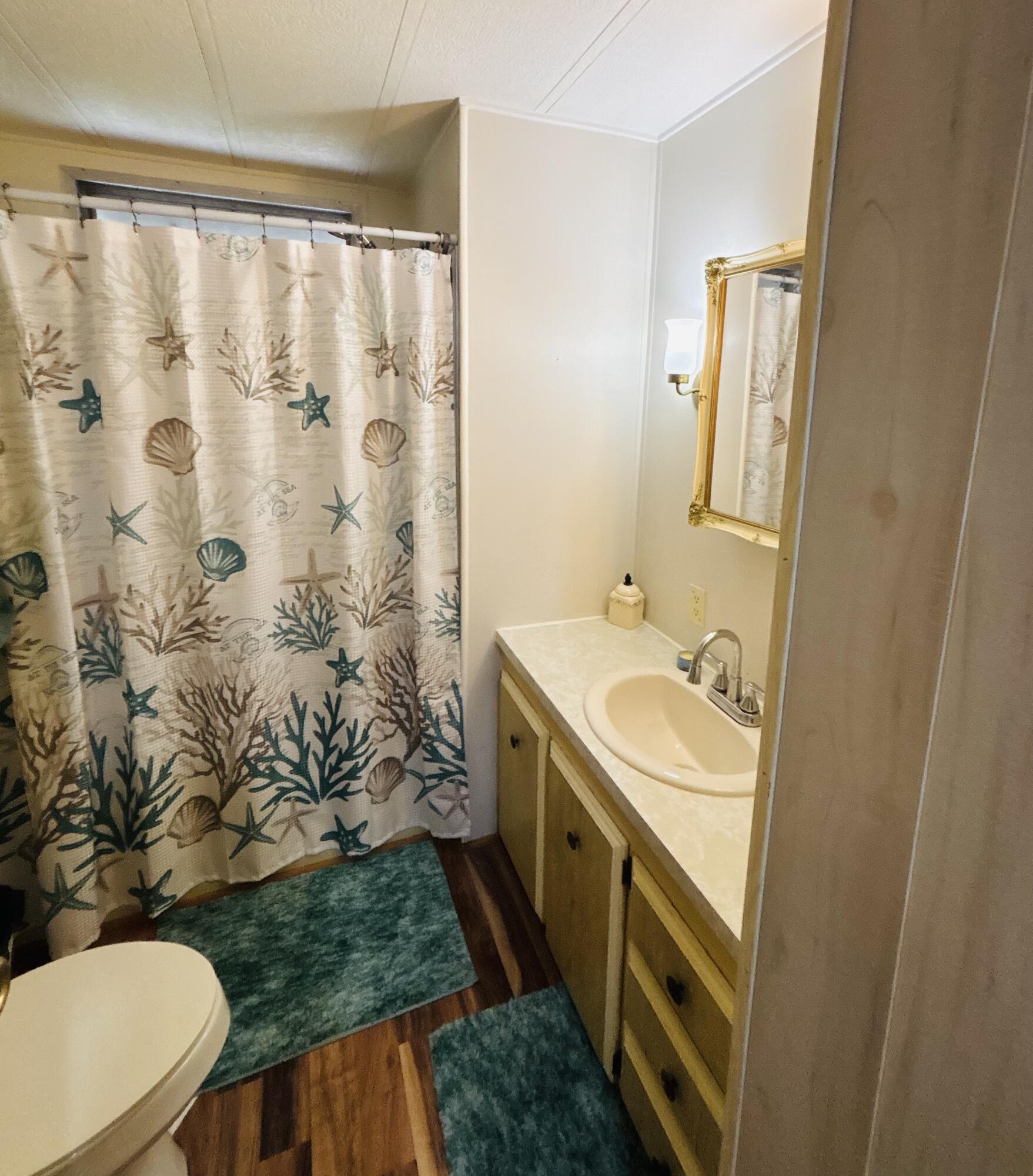 7 Valparaiso Property Photo 13