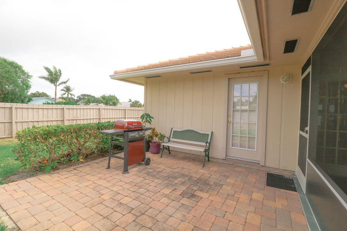 73 Pine Hill Trail W Property Photo 23