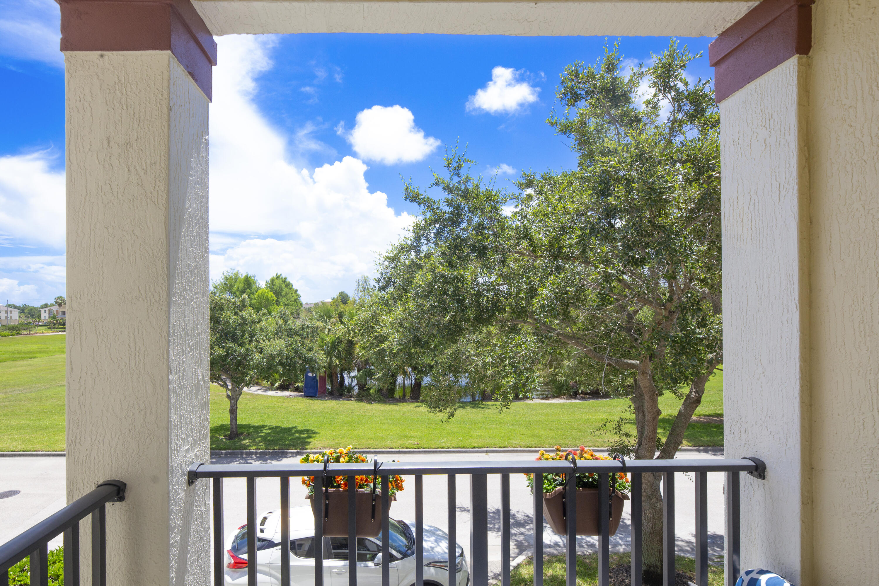 1890 Se Interlachen Drive Property Photo 35