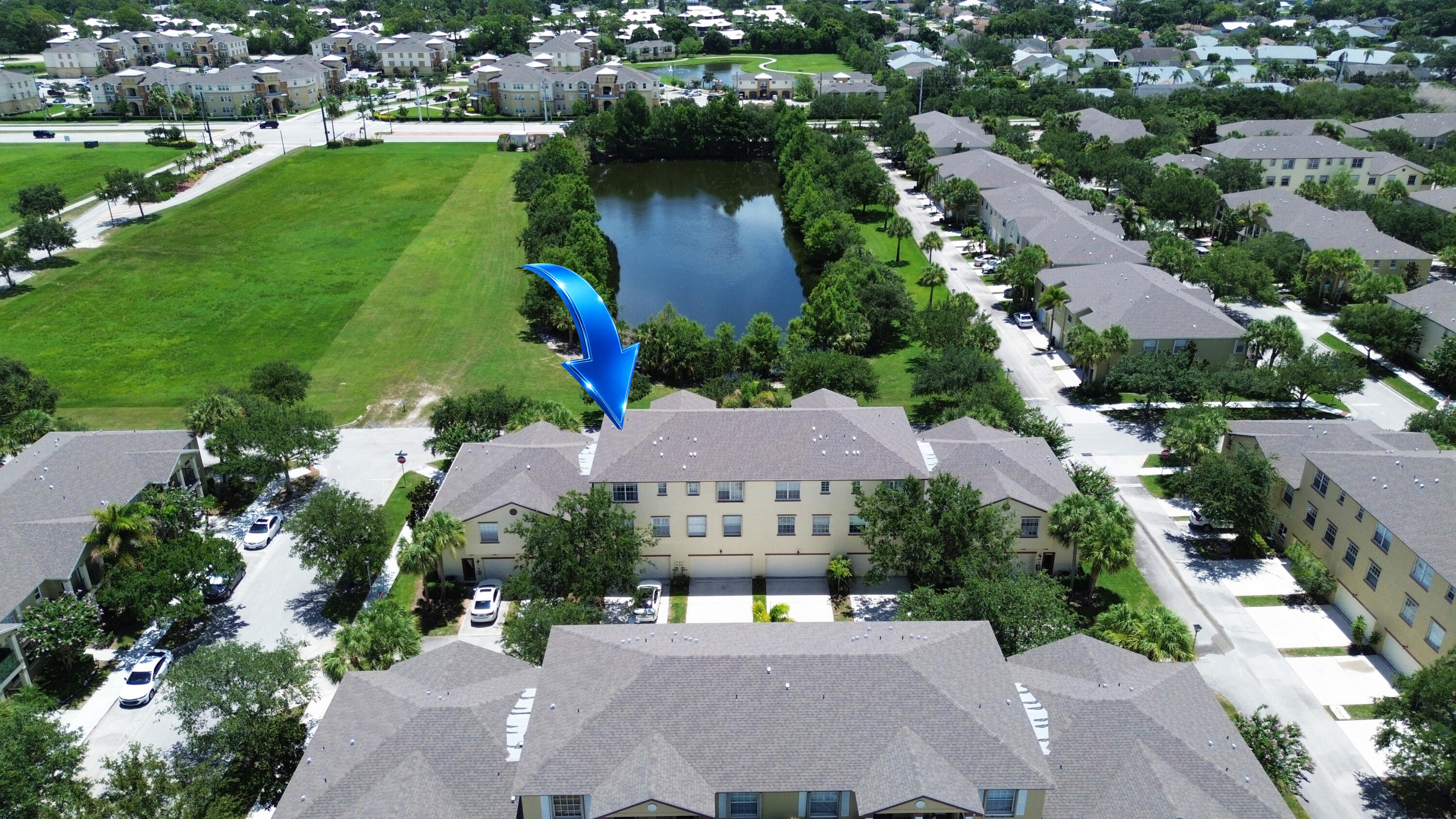 1890 Se Interlachen Drive Property Photo 42