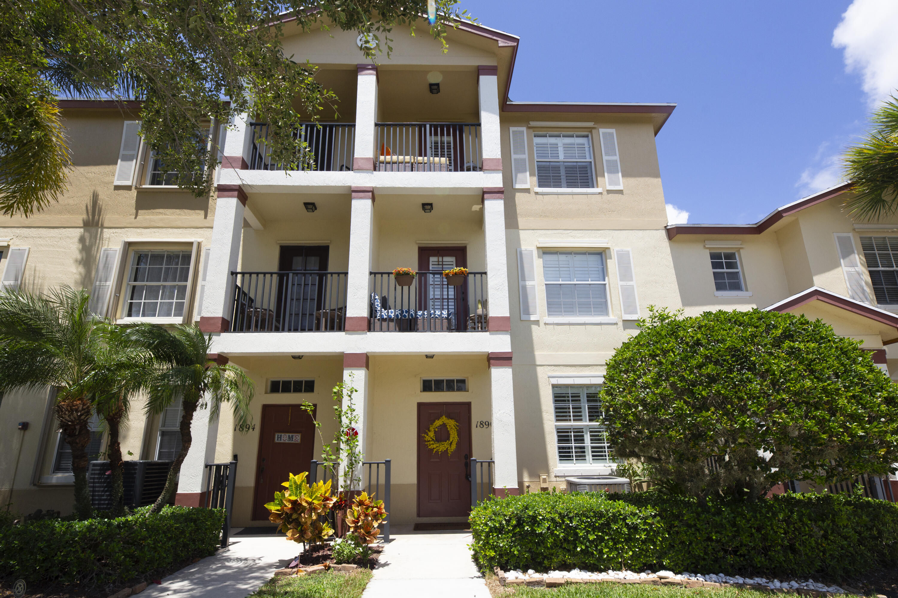 1890 Se Interlachen Drive Property Photo 48