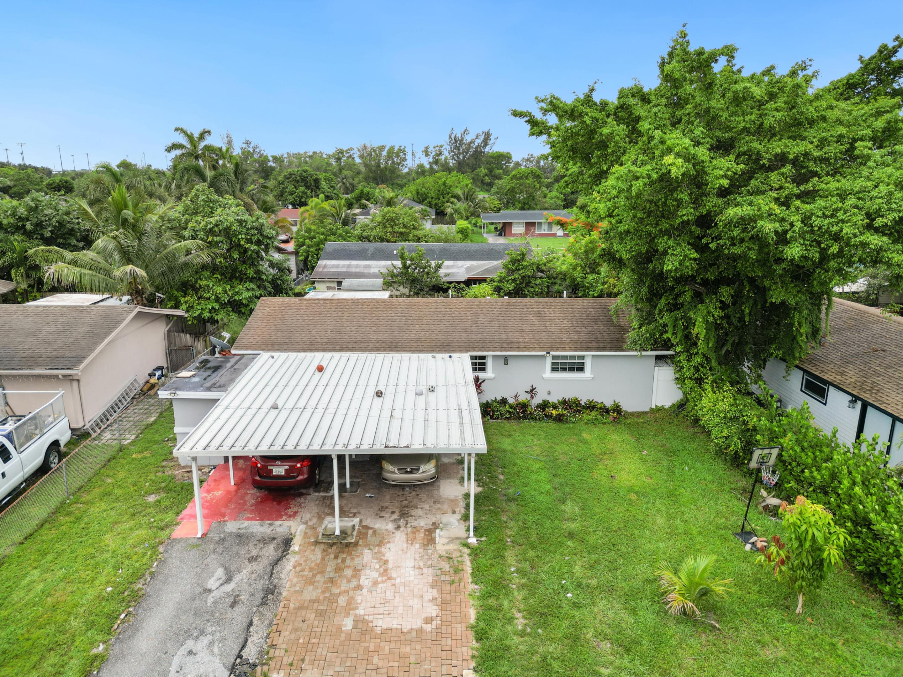 3872 Mackinac Road Property Photo 15