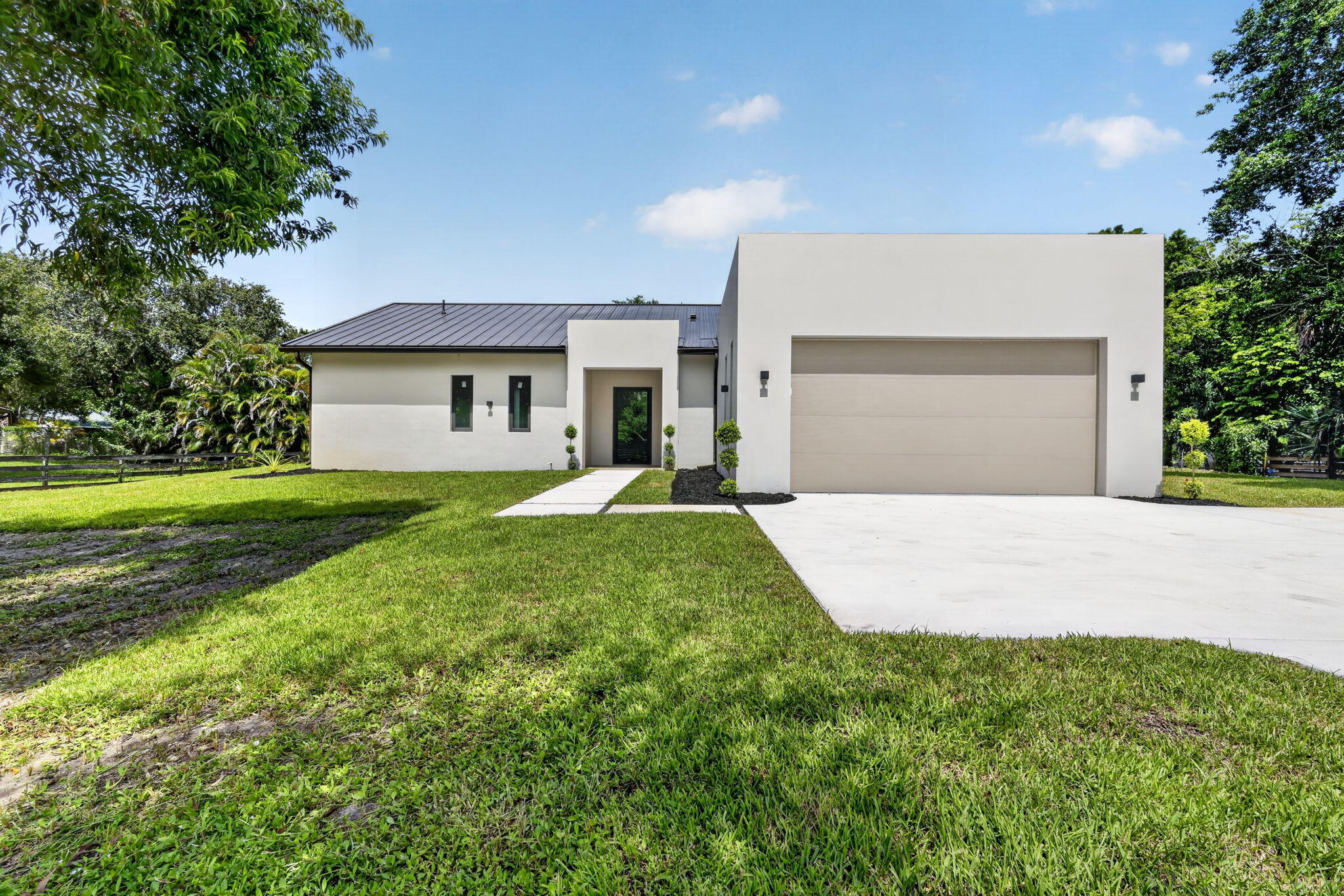 5356 Colbright Road Property Photo 1