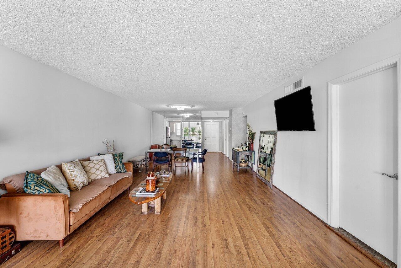 157 Atlantis Boulevard 301 Property Photo 12