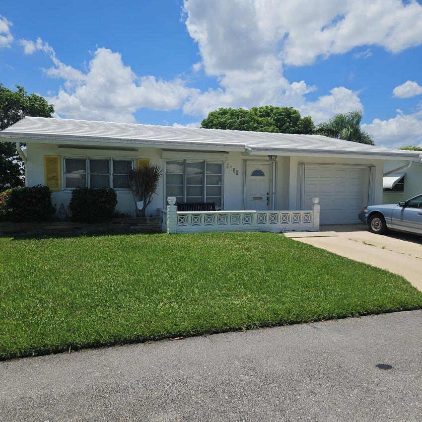 7105 NW 68th Avenue Property Photo 1