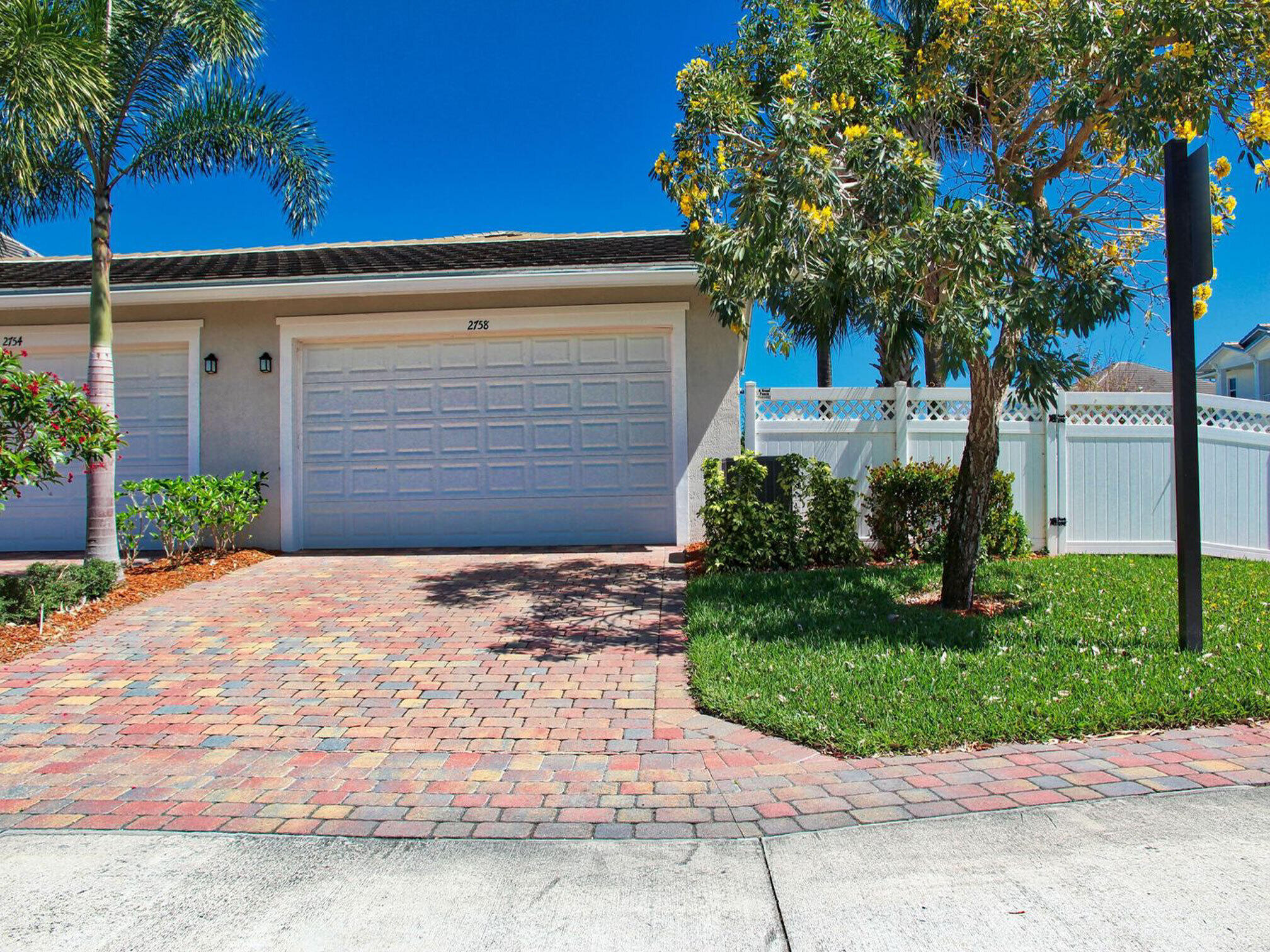 2758 Avalon Way Property Photo 4