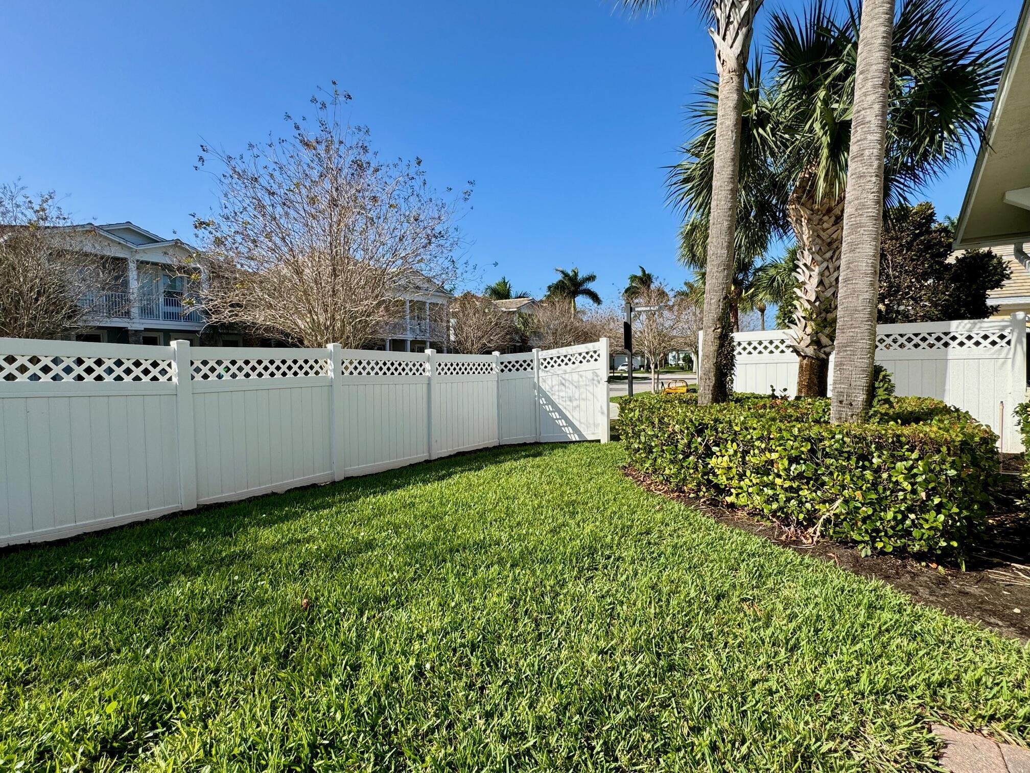 2758 Avalon Way Property Photo 7
