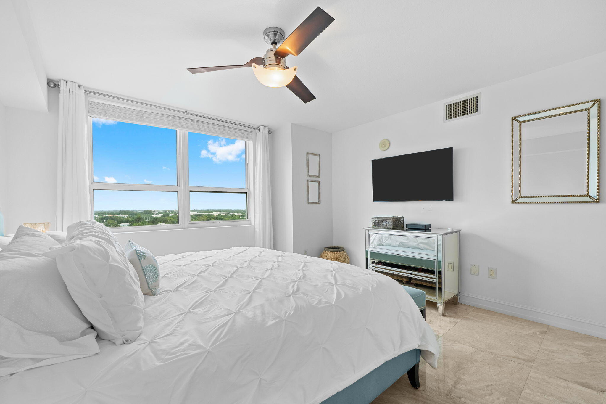 610 W Las Olas Boulevard 1013n Property Photo 15