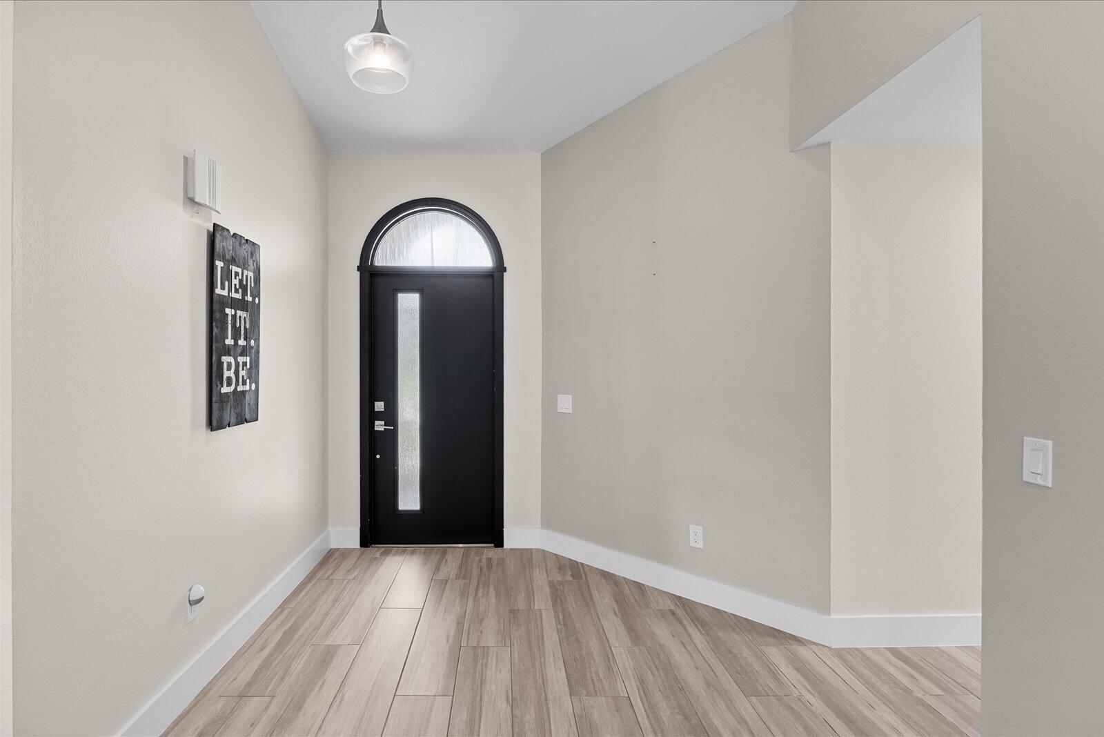 160 Ne Twylite Terrace Property Photo 24