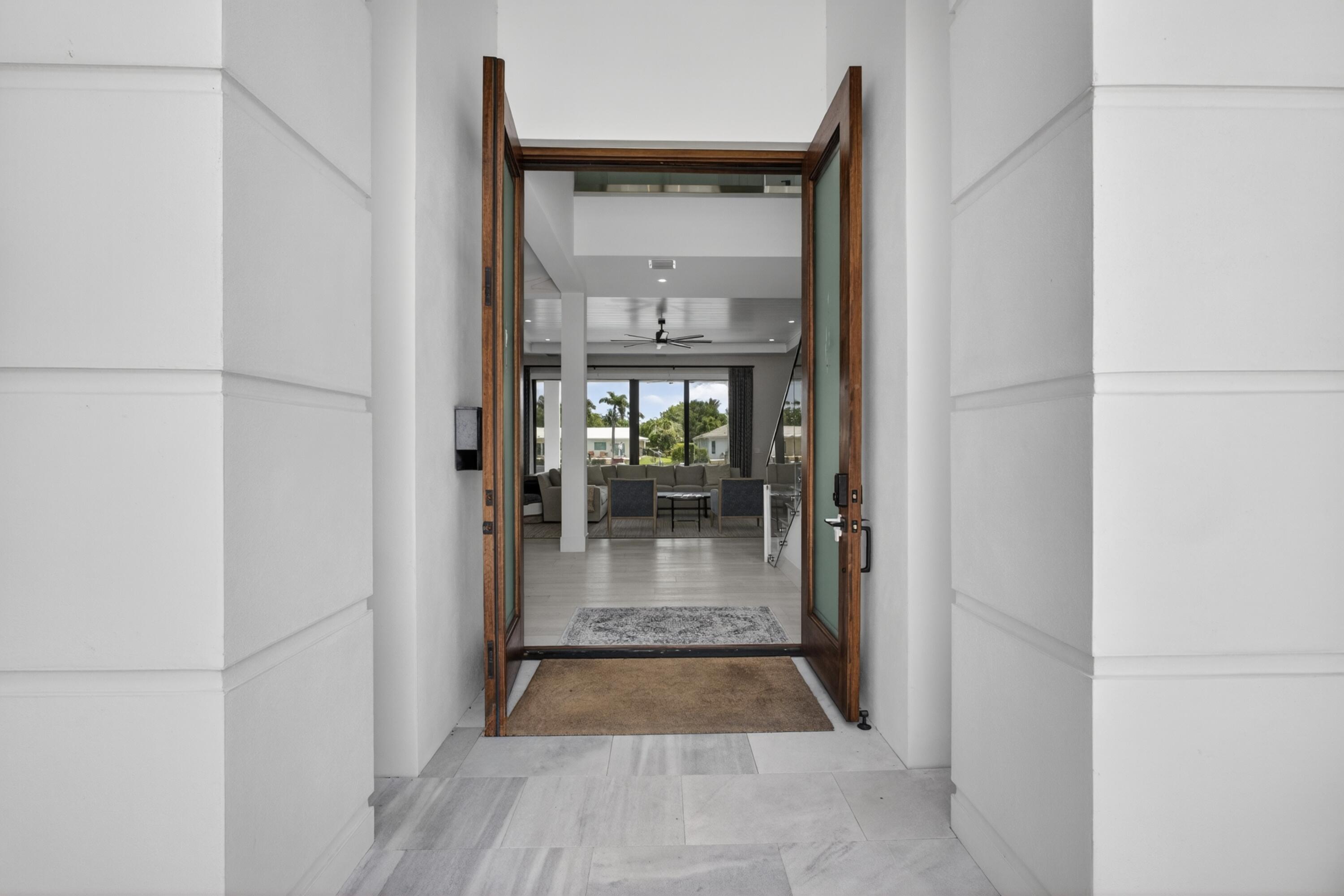 824 Shore Drive Property Photo 16