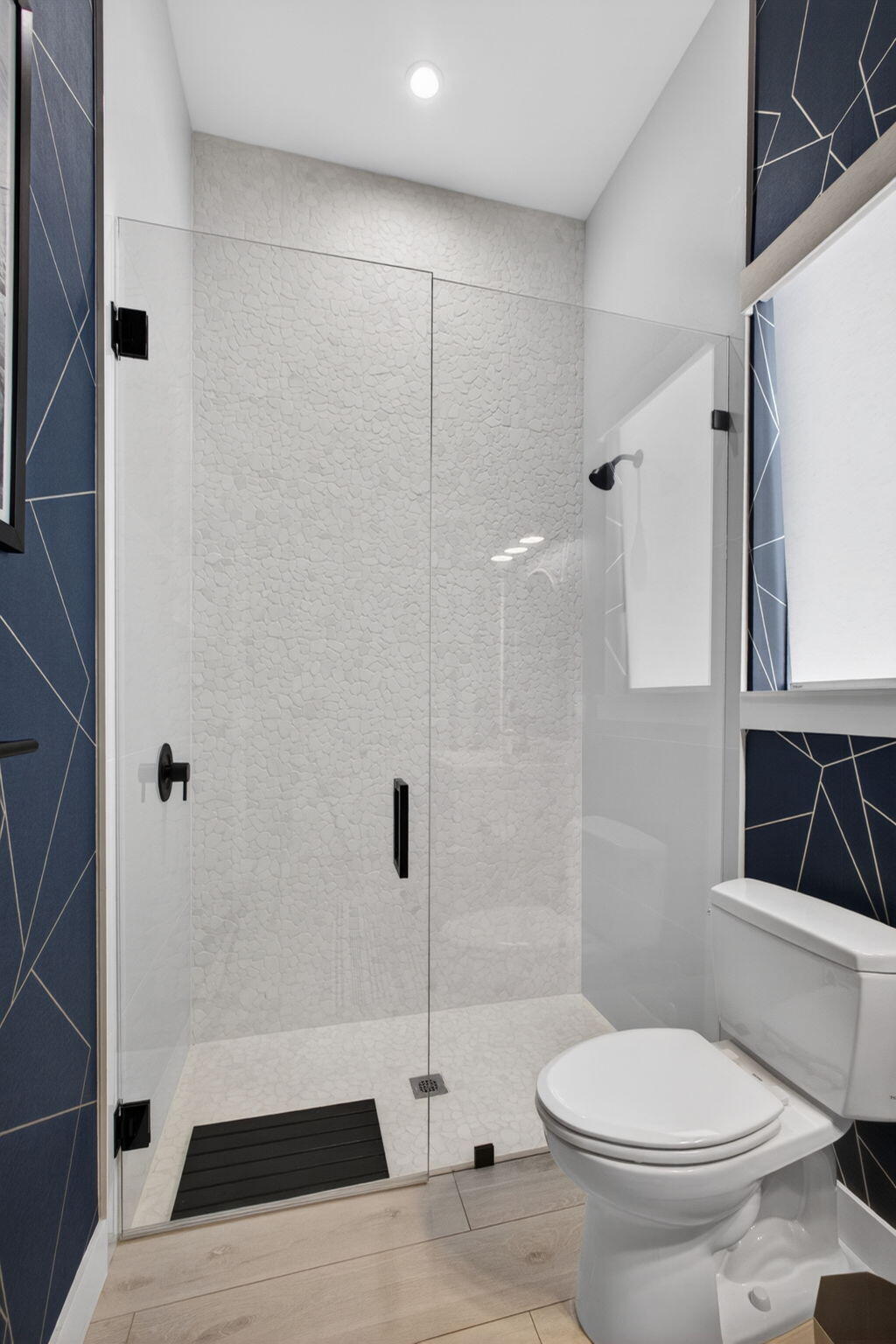 824 Shore Drive Property Photo 44
