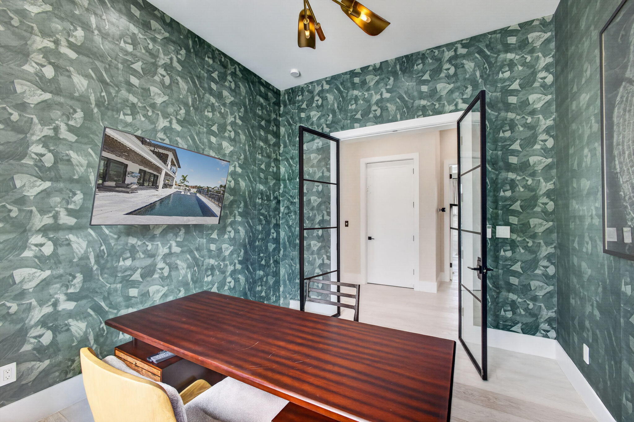 824 Shore Drive Property Photo 52