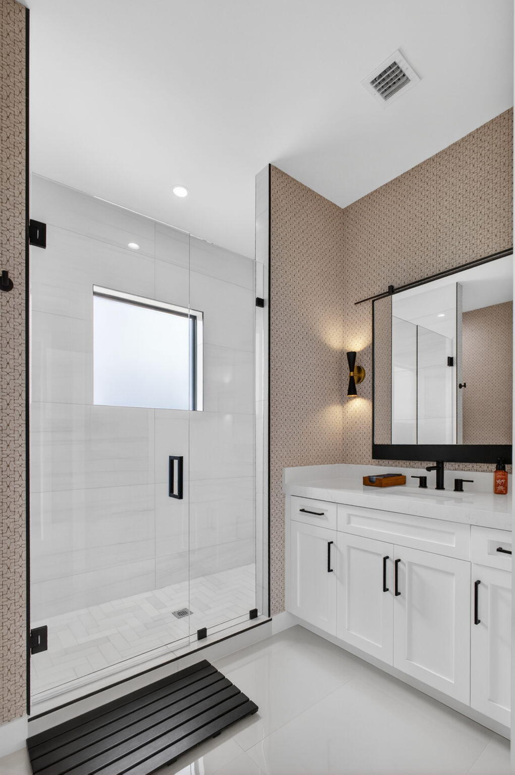 824 Shore Drive Property Photo 89