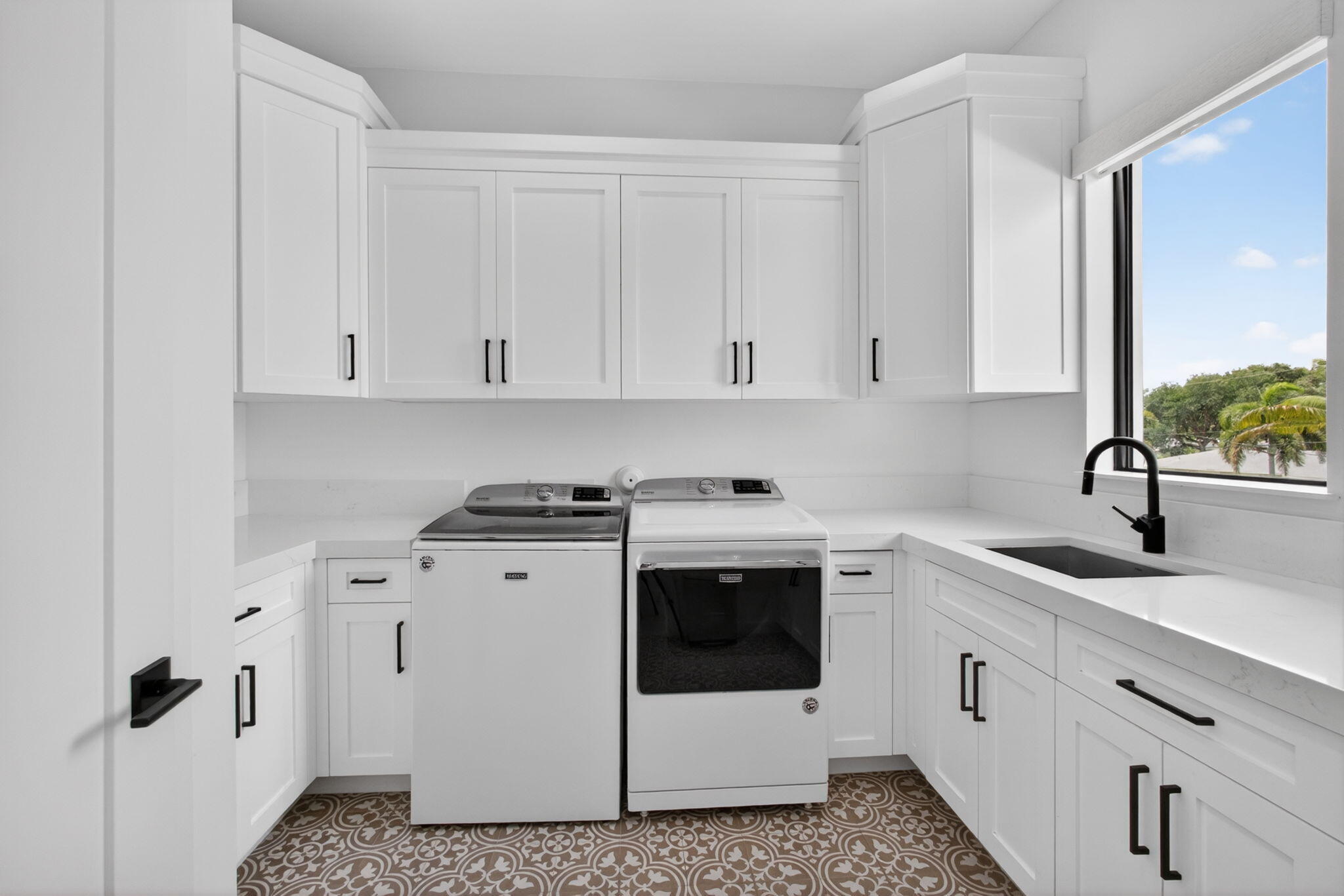 824 Shore Drive Property Photo 90