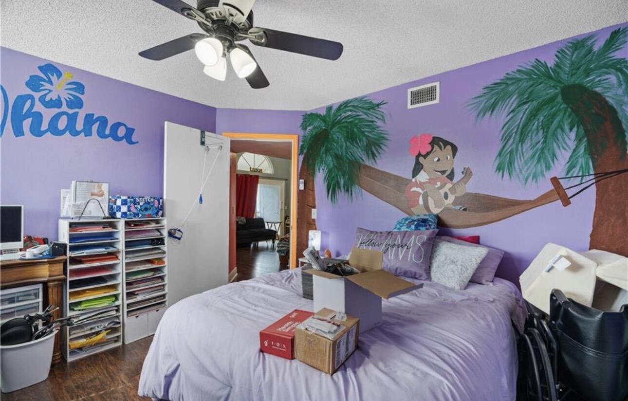 1907 Aynsley Way 32-2 Property Photo 13