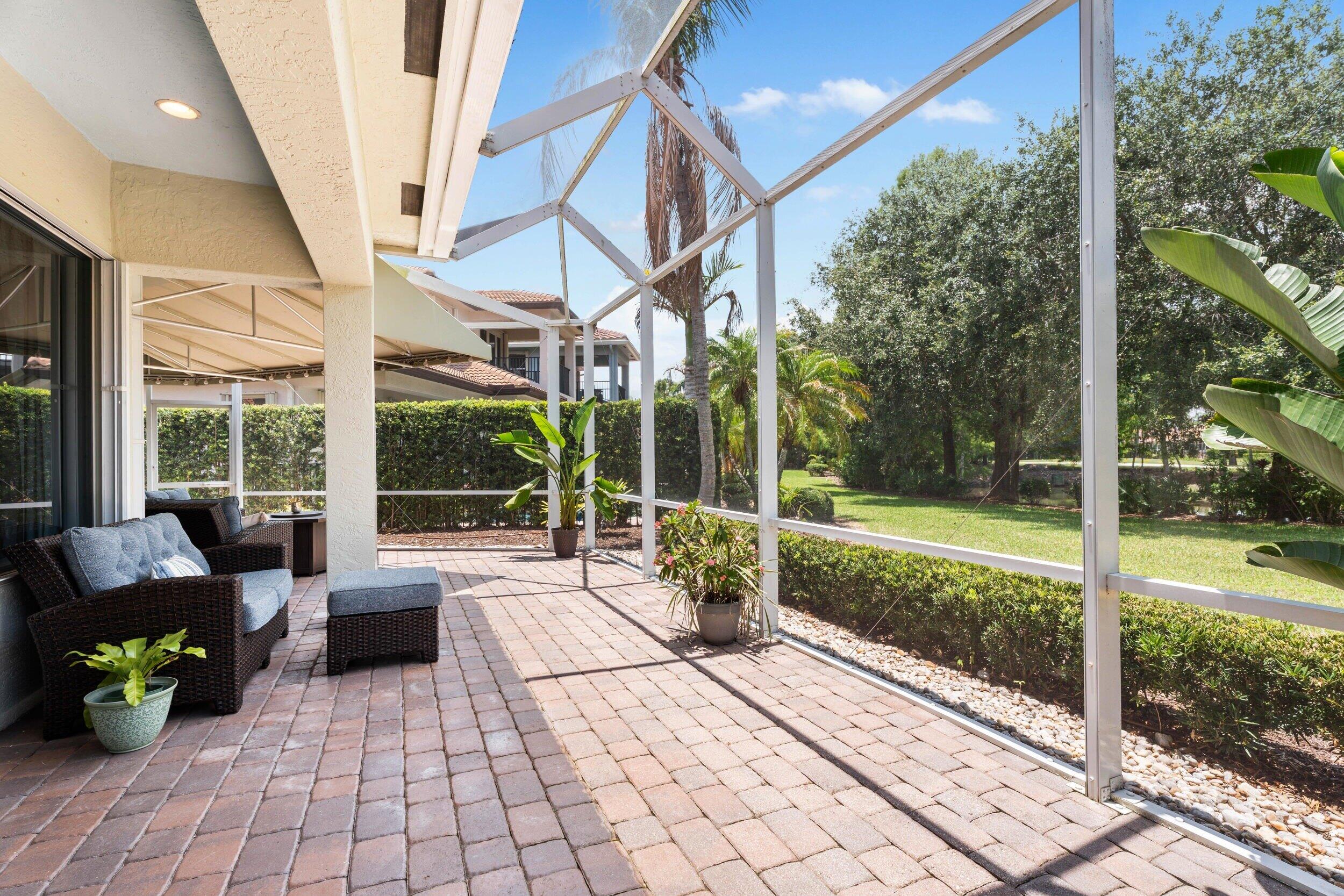 910 Sw Palm Cove Drive Property Photo 47