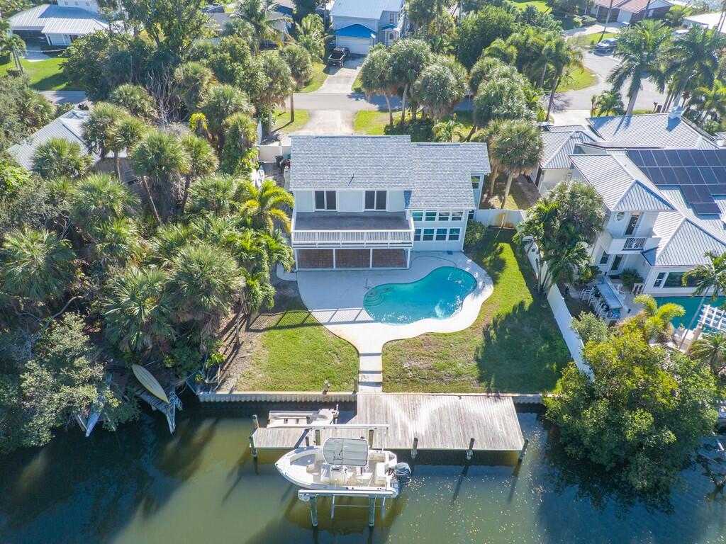 721 Shore Drive Property Photo 1