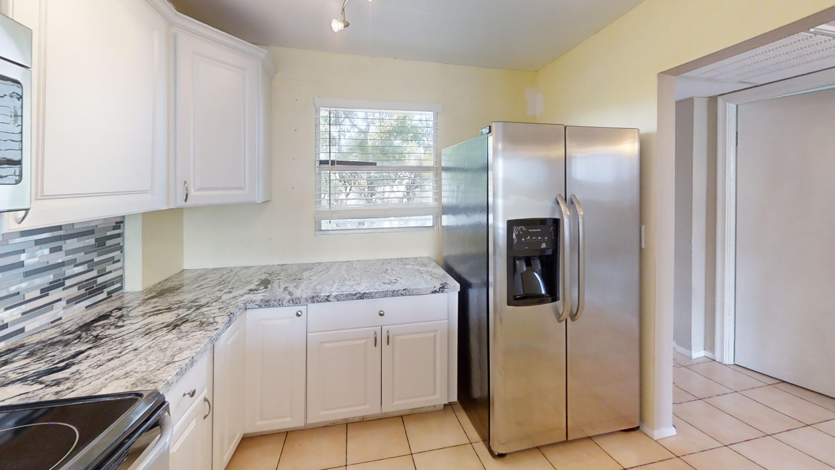 108 Royal Park Drive Unit 4e Property Photo 2