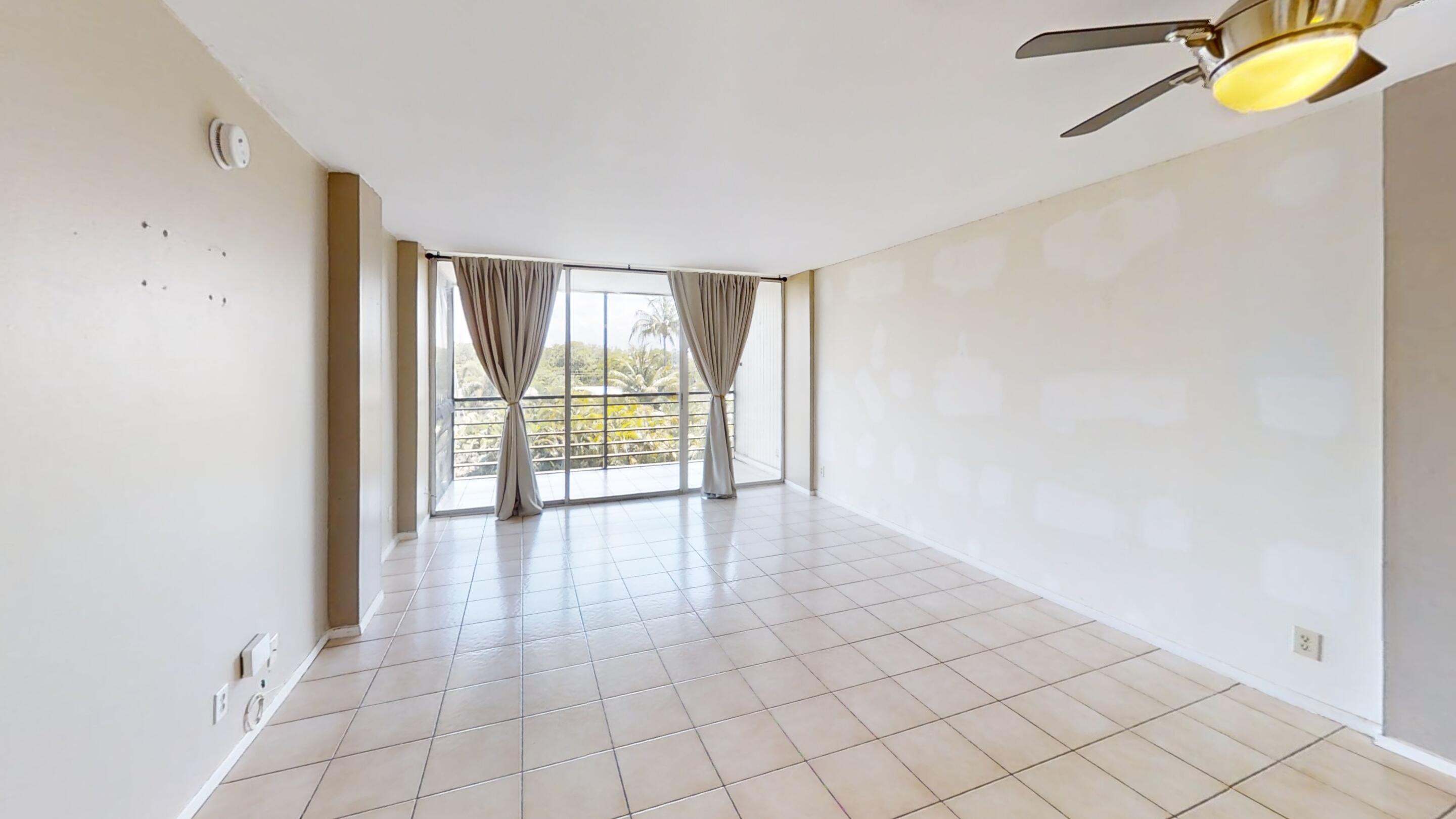 108 Royal Park Drive Unit 4e Property Photo 5