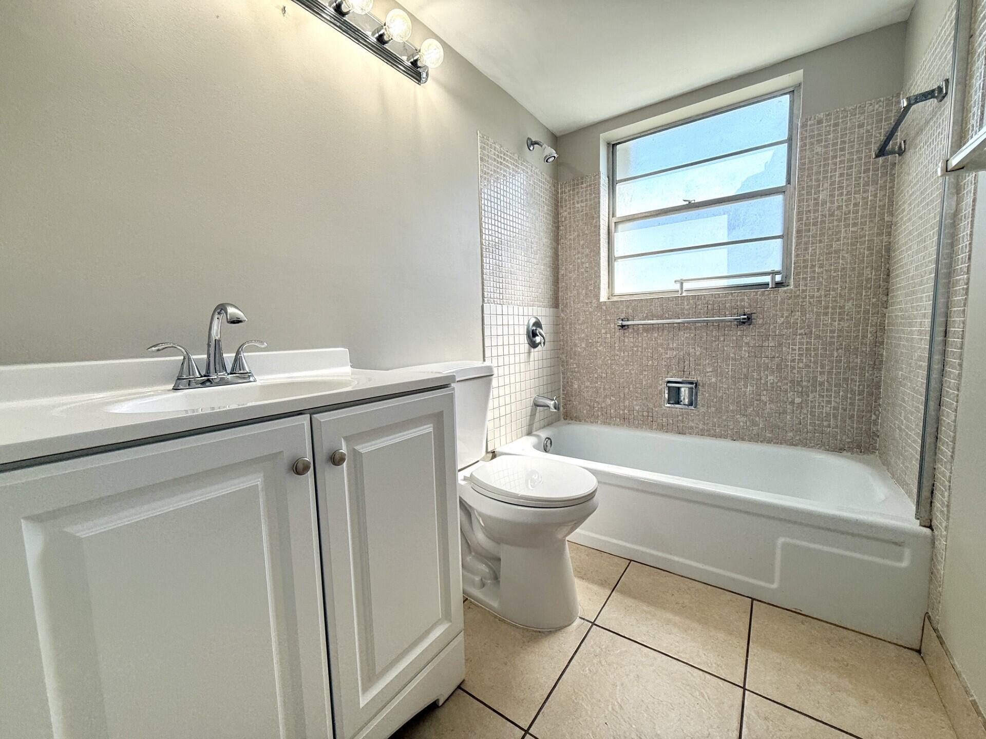 93 Sheffield D 93 Property Photo 29