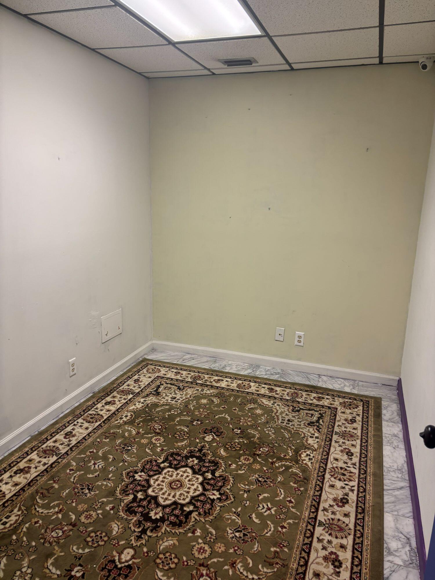 2734 Polk Street D & E Property Photo 3