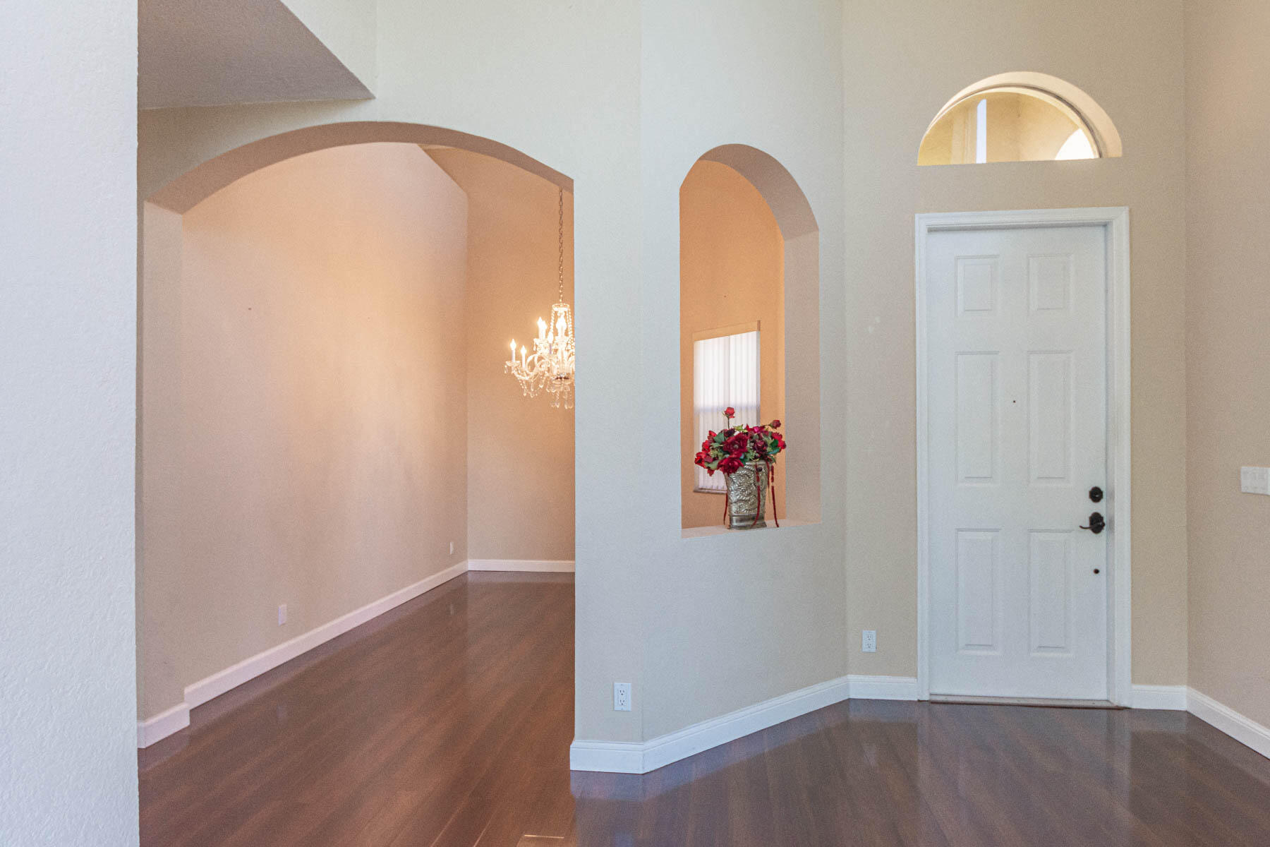 6027 Arlington Way Property Photo 19