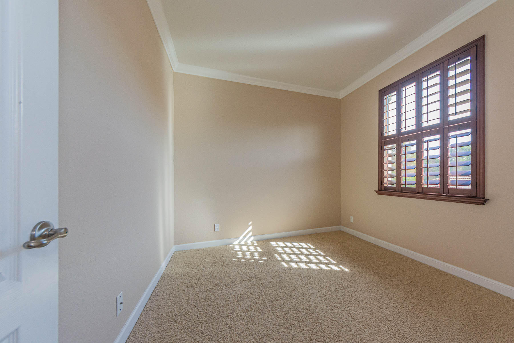 6027 Arlington Way Property Photo 33