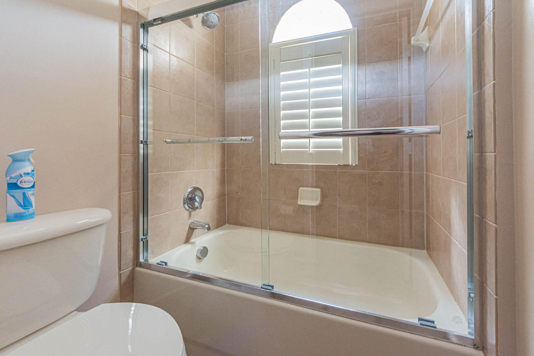 6027 Arlington Way Property Photo 36
