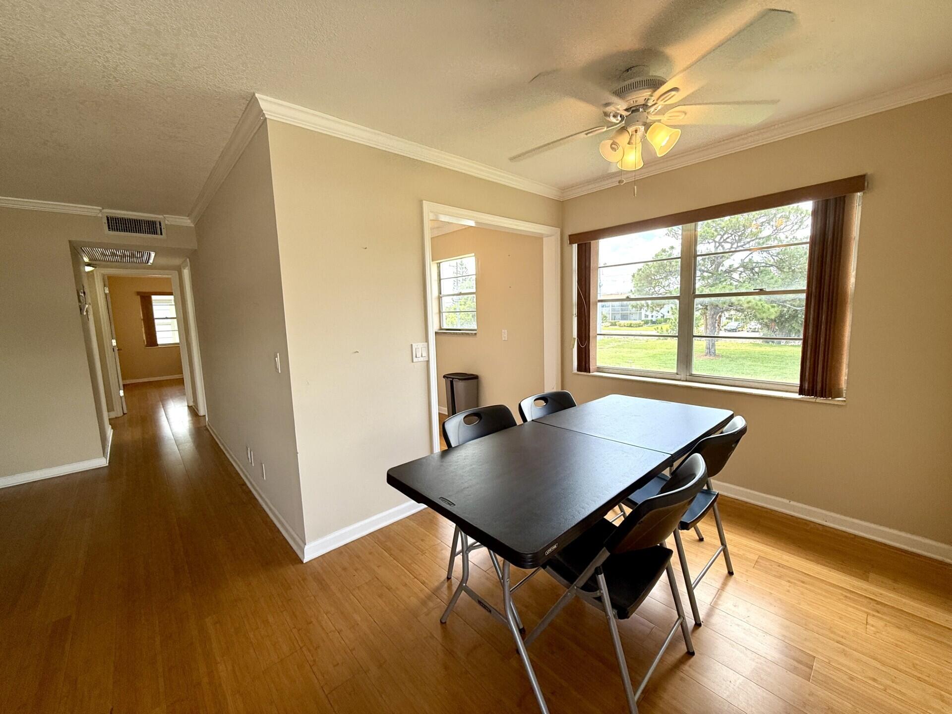 73 Hastings E Property Photo 2