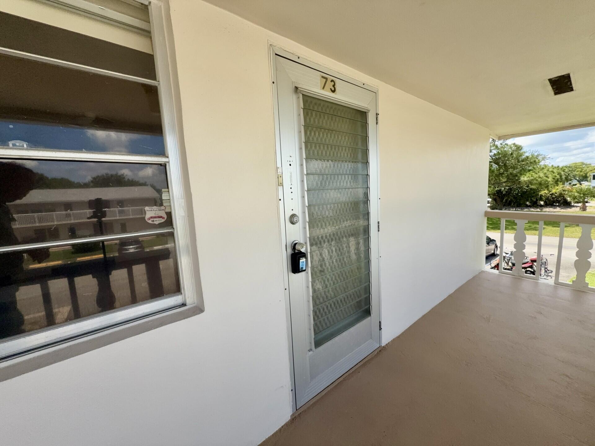 73 Hastings E Property Photo 11