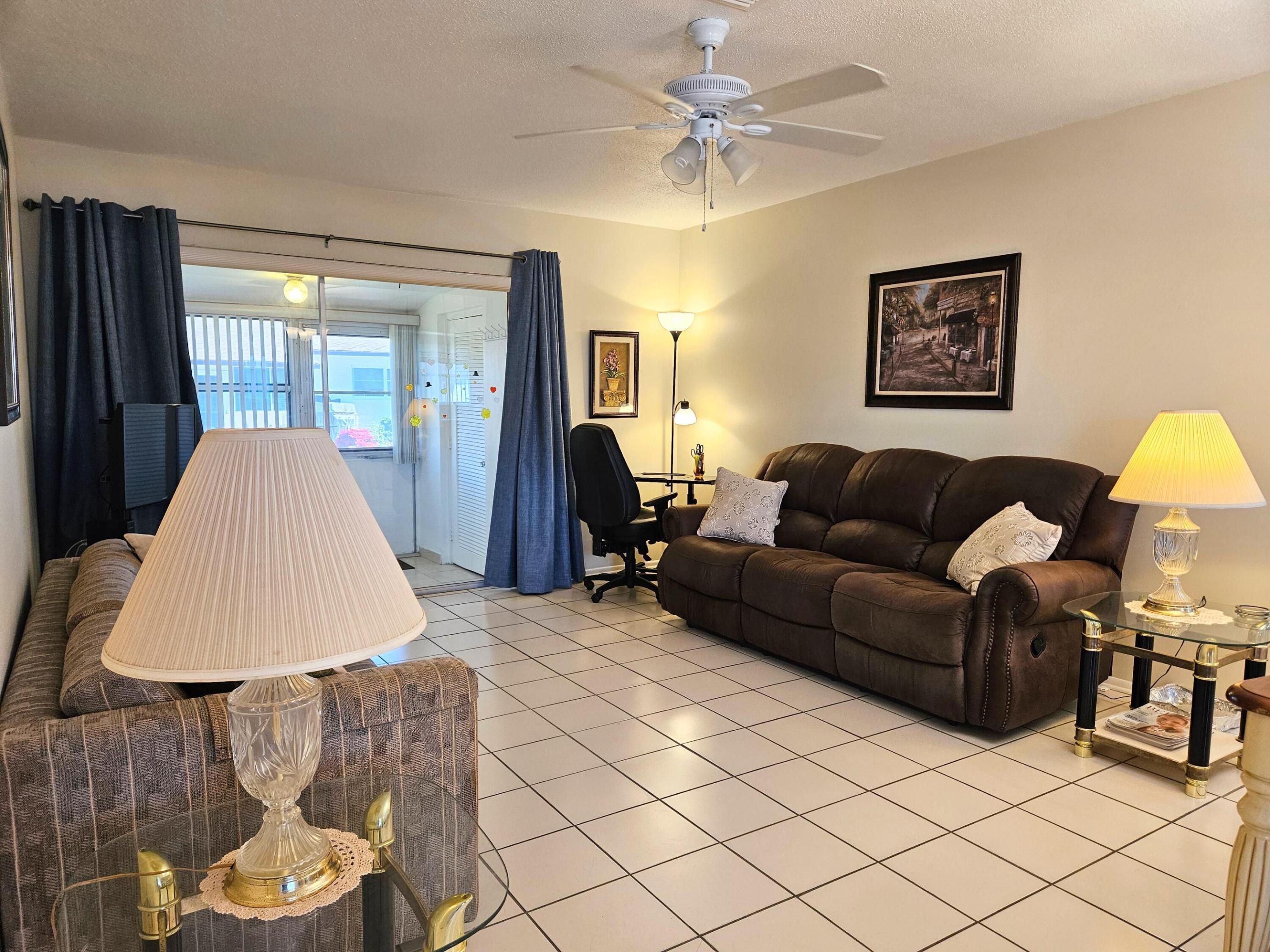 2950 Crosley Drive E C Property Photo 5