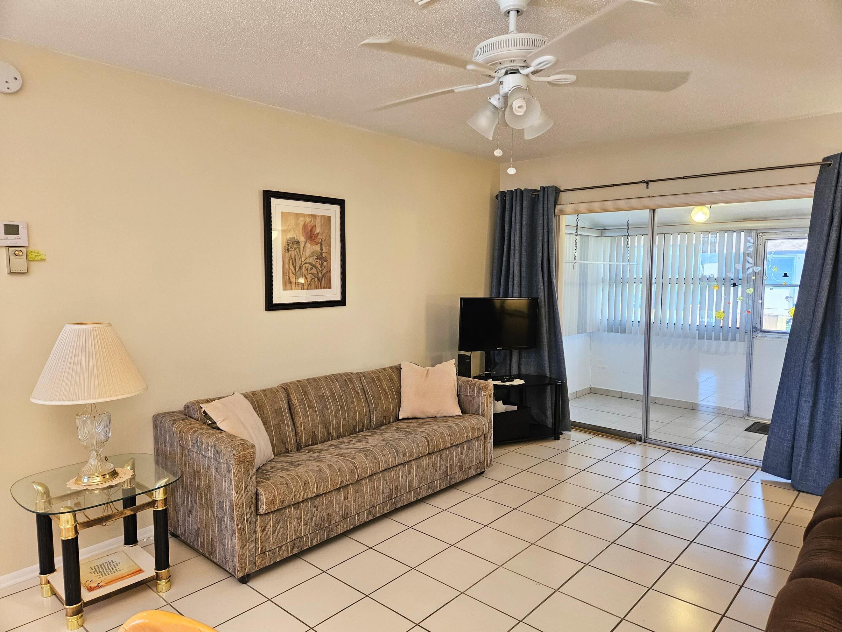 2950 Crosley Drive E C Property Photo 9