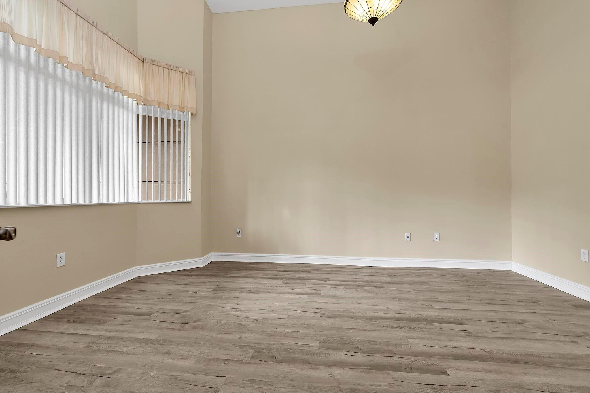 16102 Emerald Estates Drive 108 Property Photo 29