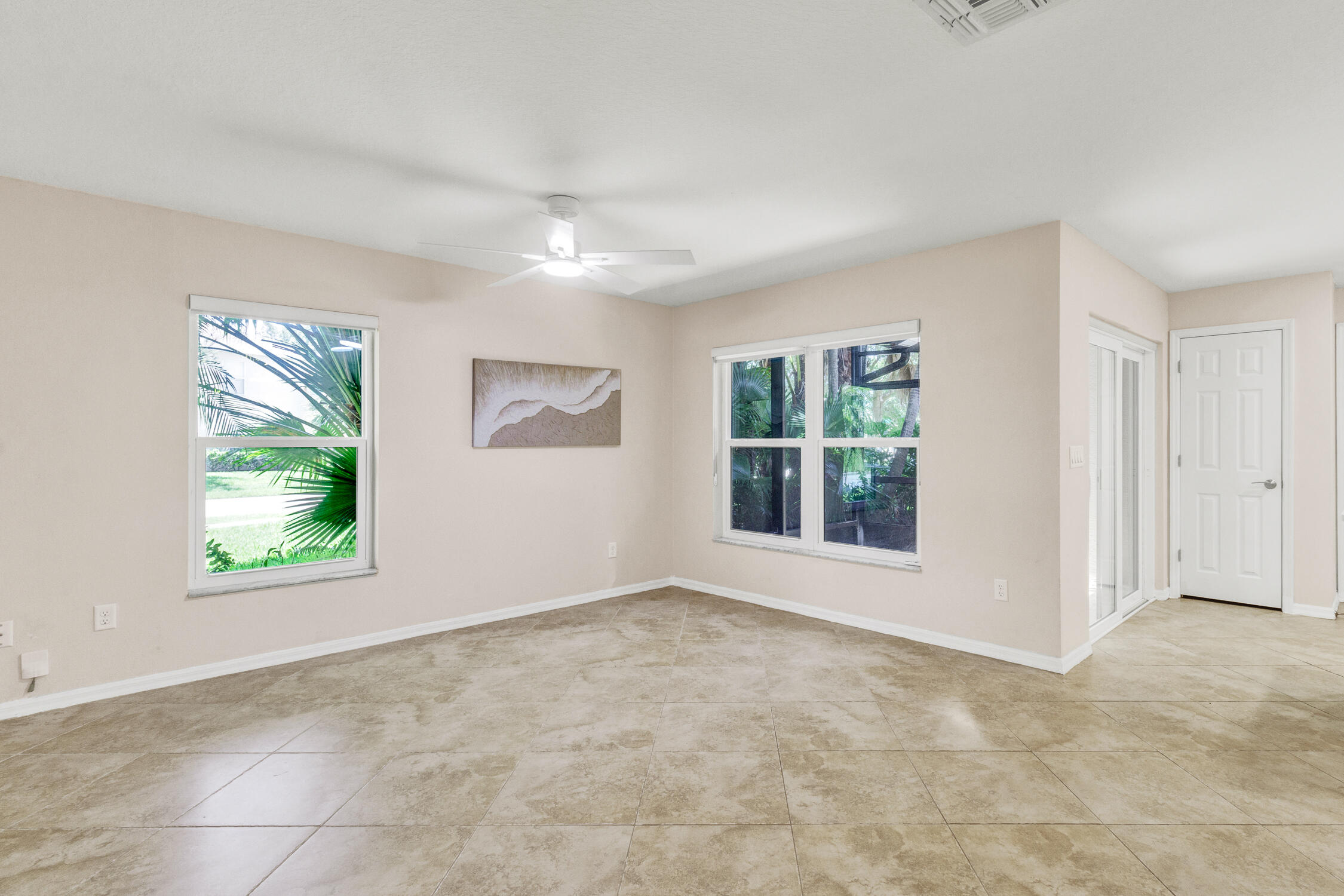 1670 Pointe West Way 1670 Property Photo 5
