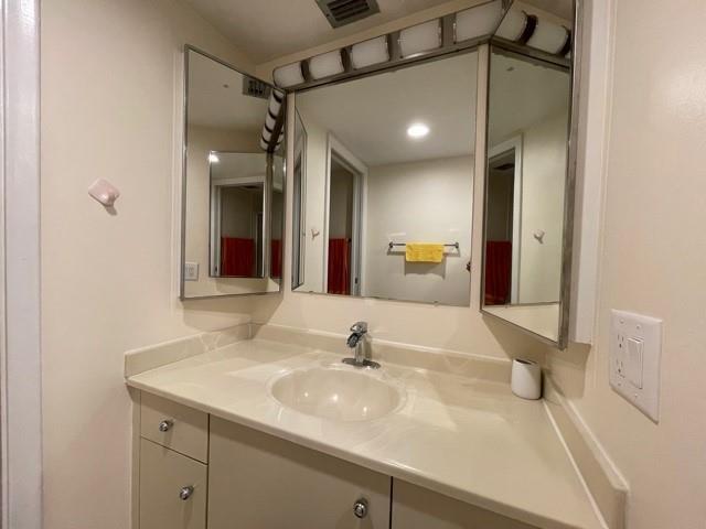 3304 Aruba Way J4 Property Photo 9