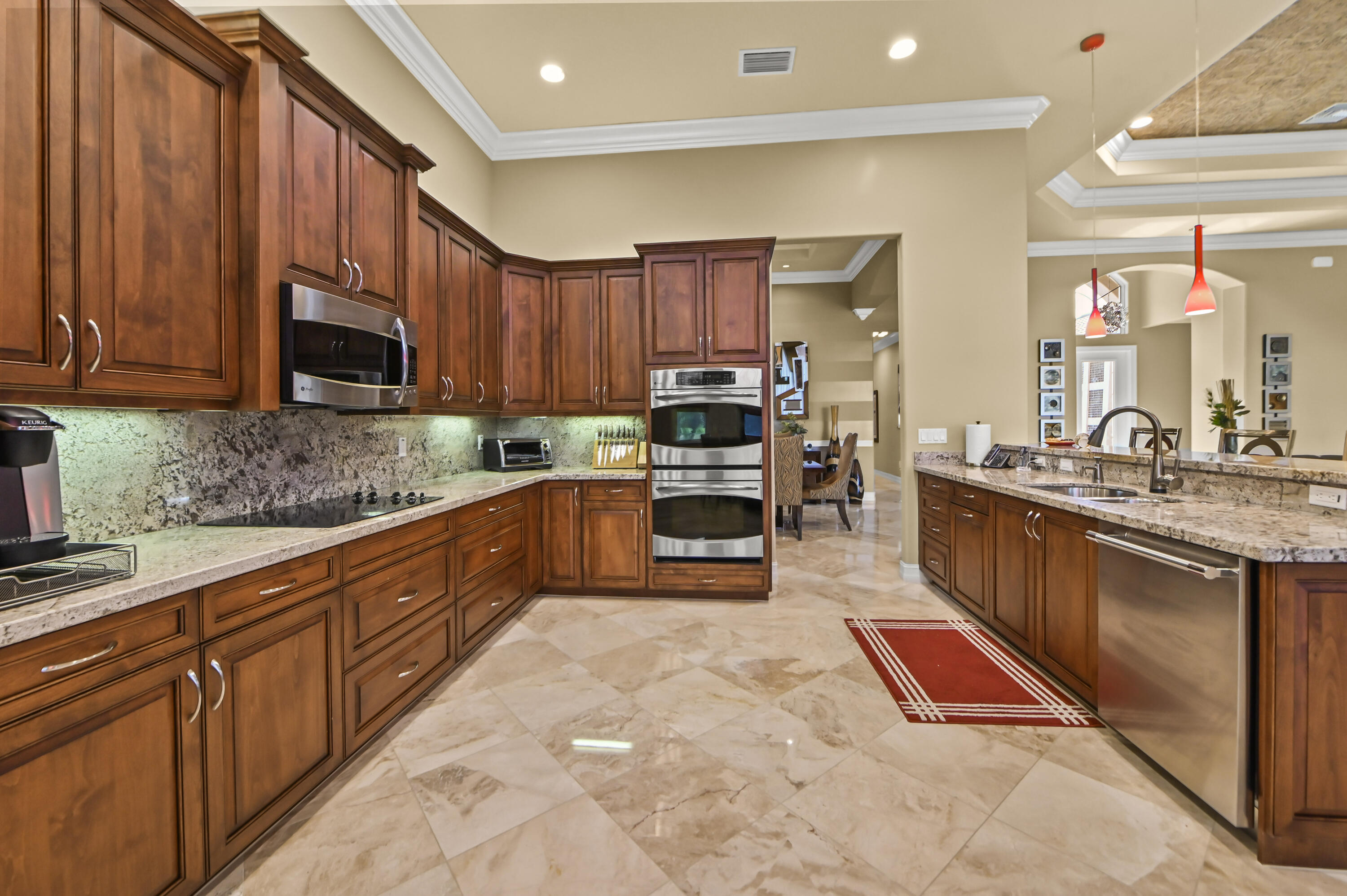 10540 Whitewind Circle Property Photo 17