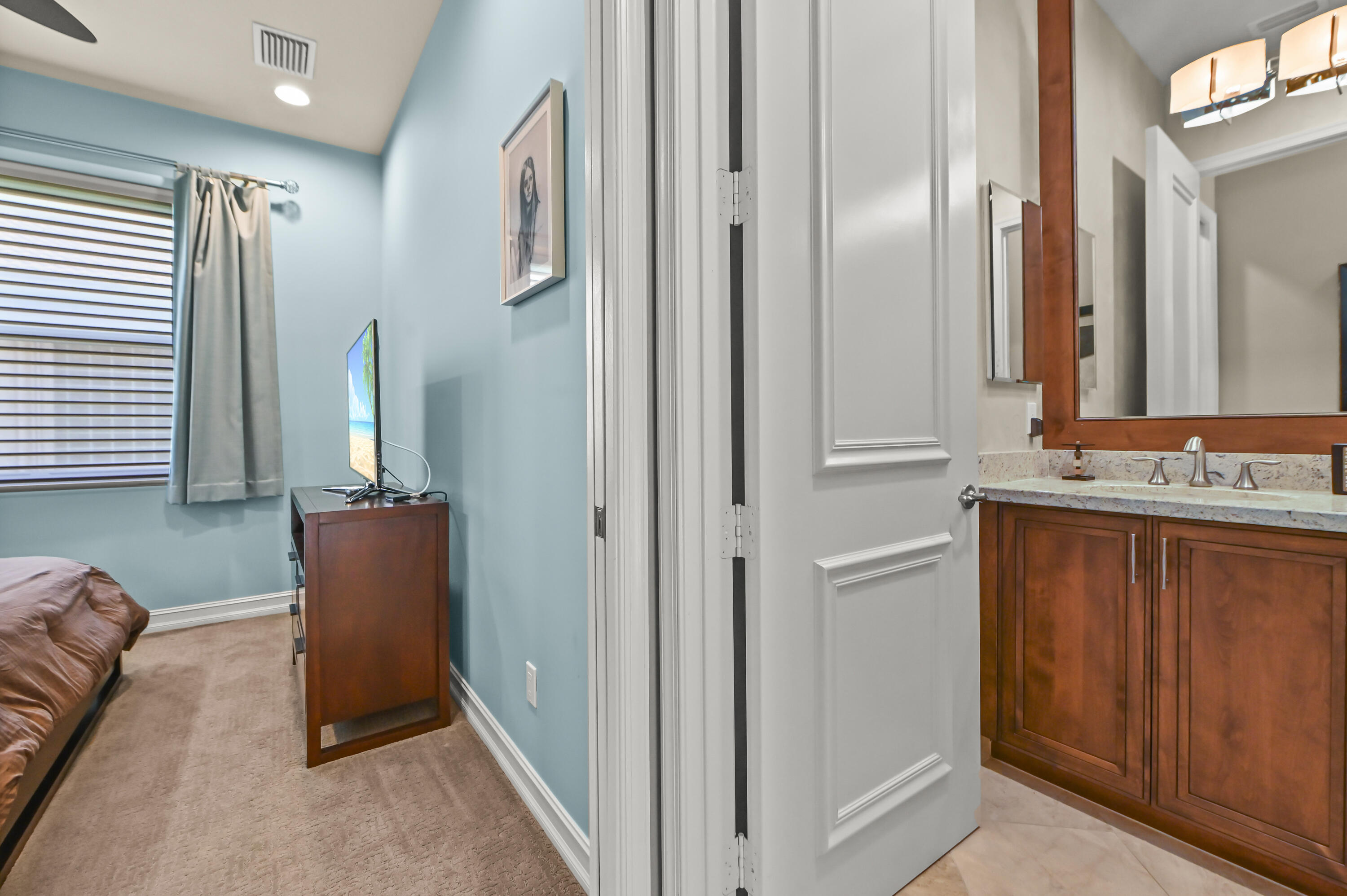 10540 Whitewind Circle Property Photo 30